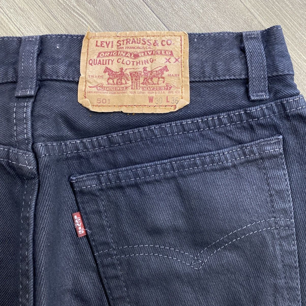 Levi's Vintage Clothing 1990s Vintage Levis 51 USA 30x36 Black Straight Jeans Size US 30 / EU 46 - 13 Thumbnail