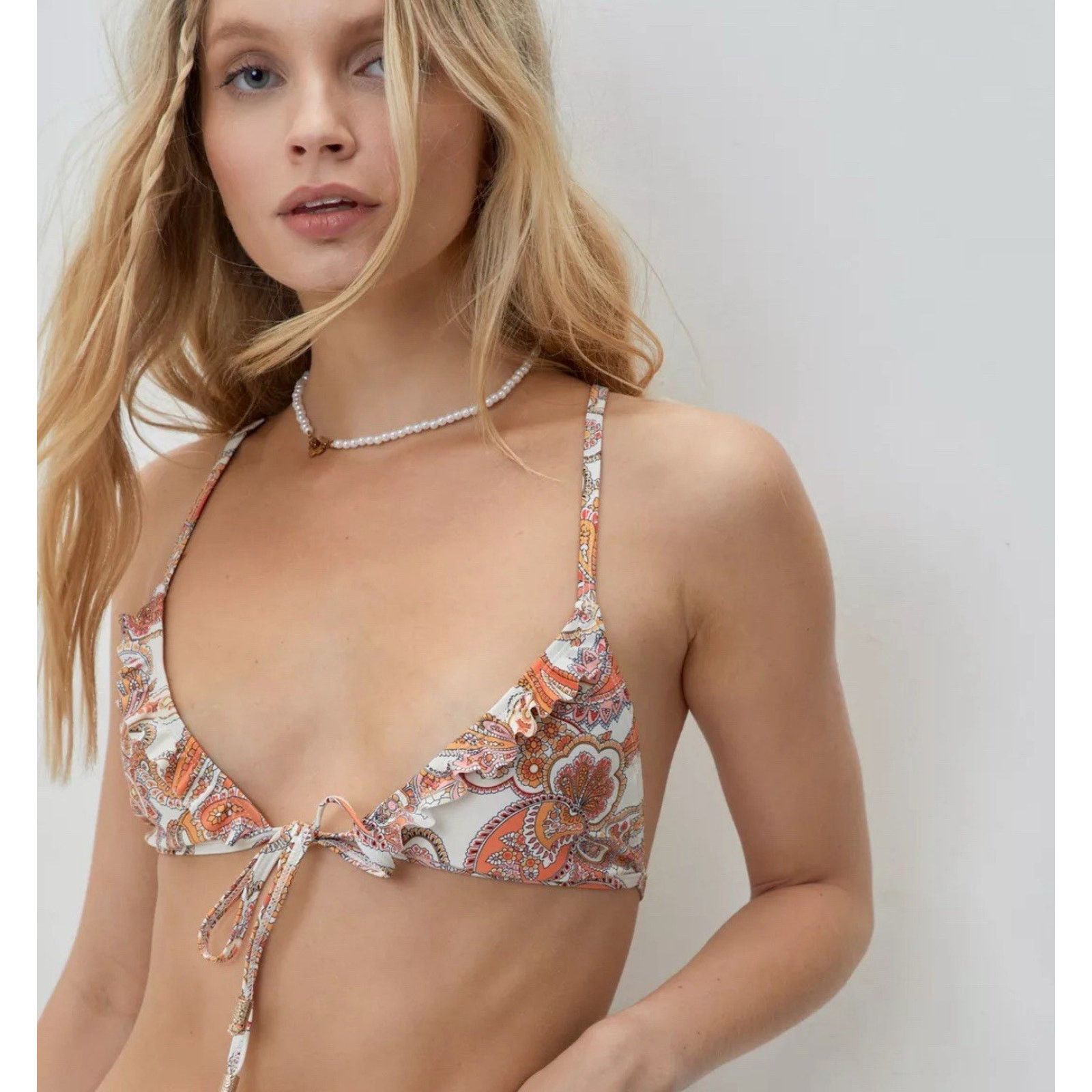 Nasty Gal Nasty Gal 10 Paisley Tie Front Bikini Top Swimwear Halter Size ONE SIZE - 1 Thumbnail