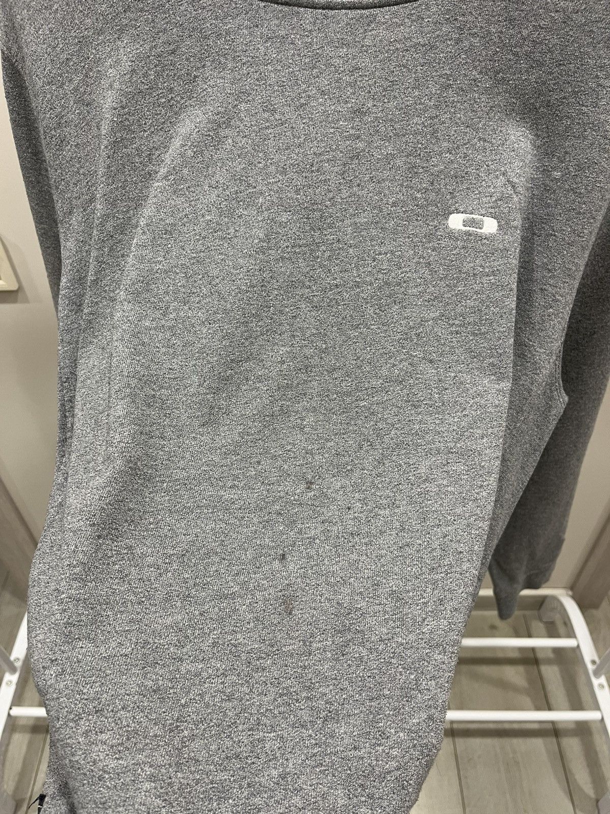 Oakley Oakley Sweatshirt Y2K Gray Size US M / EU 48-50 / 2 - 9 Thumbnail