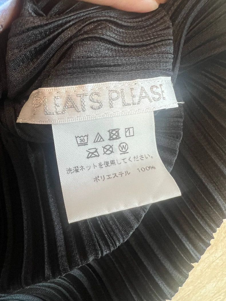 Issey Miyake Issey Miyake size:3 Black pleated dress Size S / US 4 / IT 40 - 4 Thumbnail