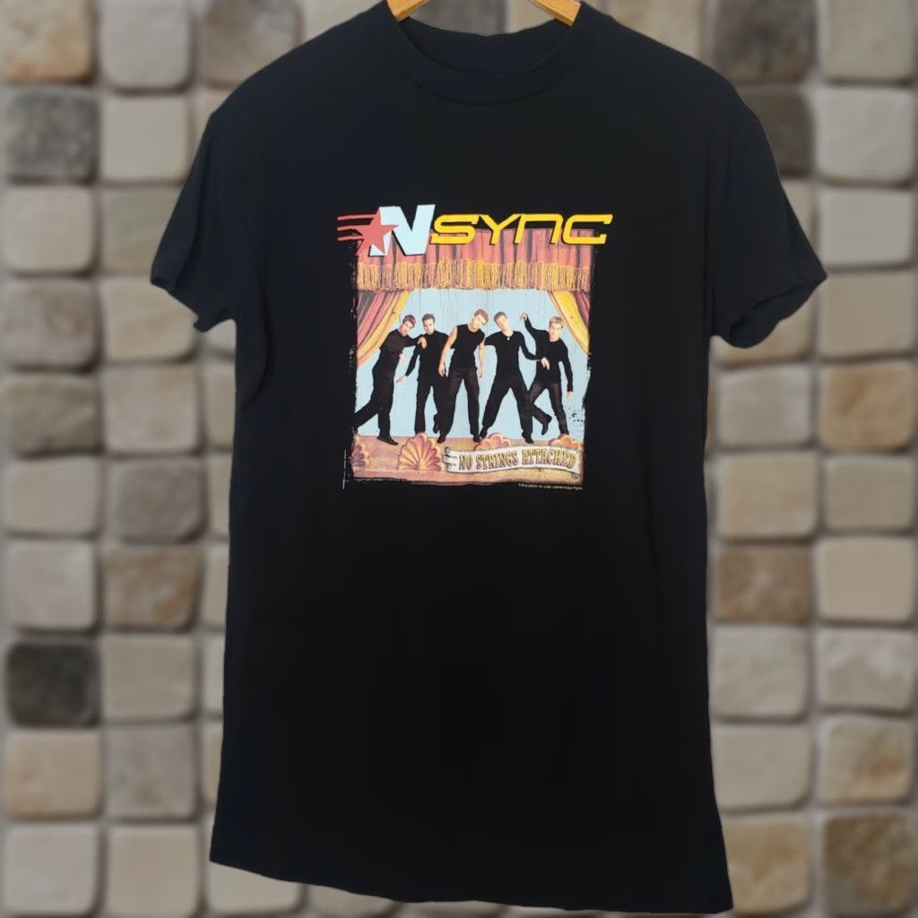 Vintage NSYNC No Strings Attached Sleepshirt T Shirt Nightgown Womens Small Black Short Crew Neck Pullover Graphic Print Music NSYNC Size S / US 4 / IT 40 - 1 Thumbnail