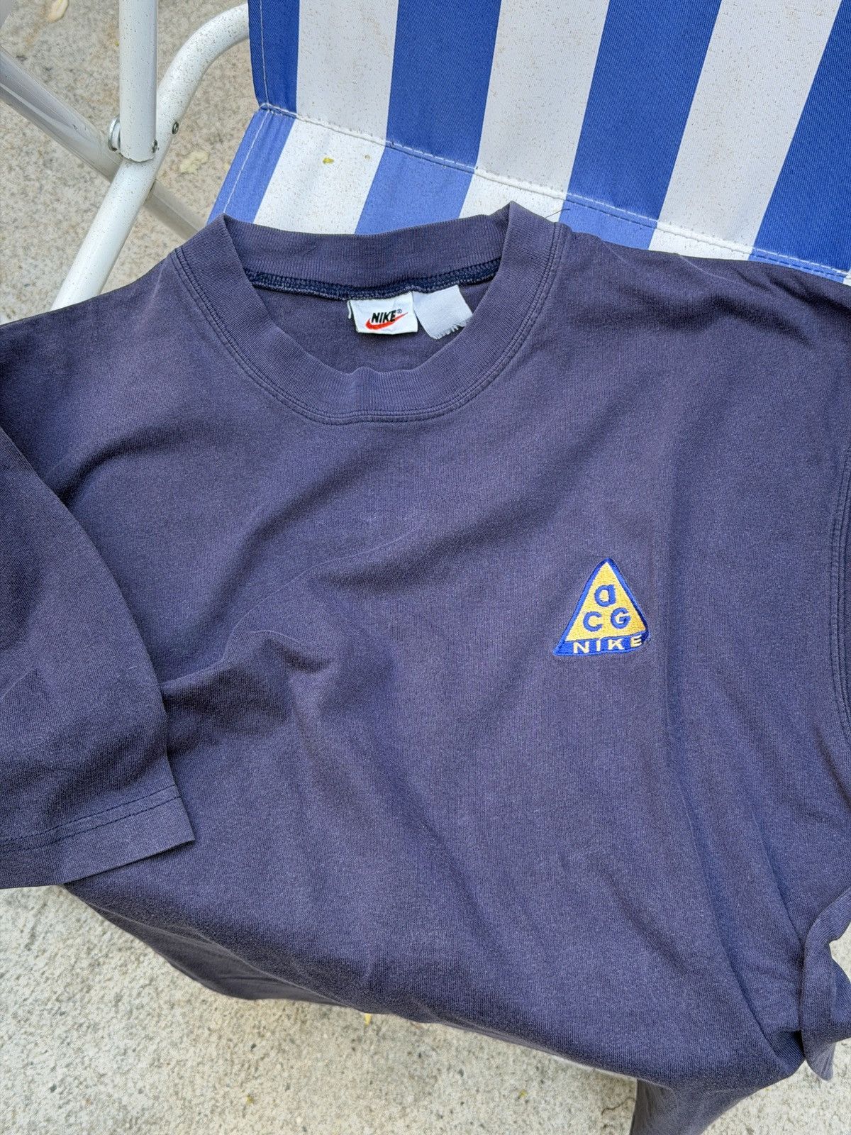Nike Vintage Nike ACG 90's T-shirt Size US L / EU 52-54 / 3 - 1 Thumbnail