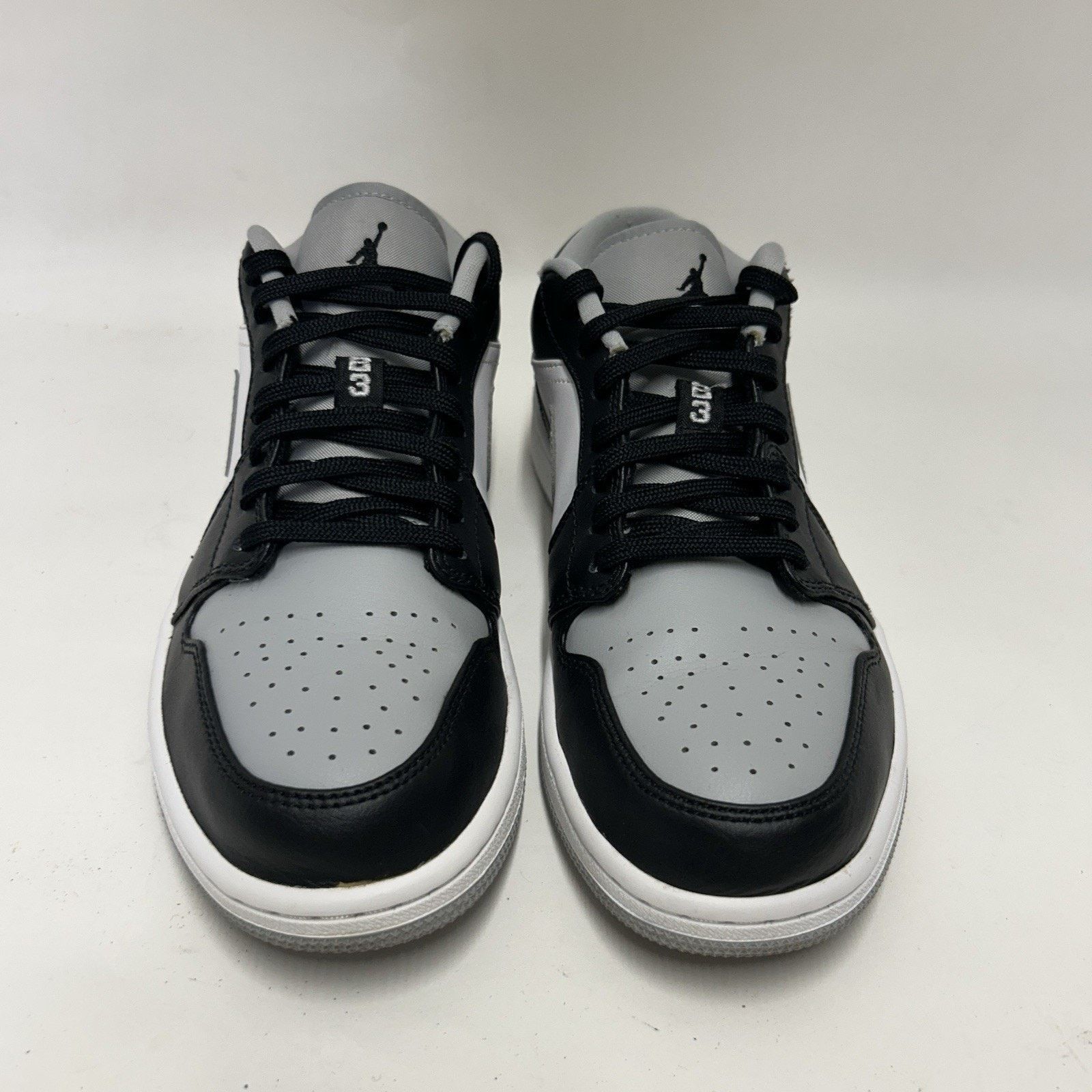 Jordan Brand Nike Air Jordan 1 Low “Smoke Grey/Black Light Grey/White” Size US 8.5 / EU 41-42 - 2 Thumbnail