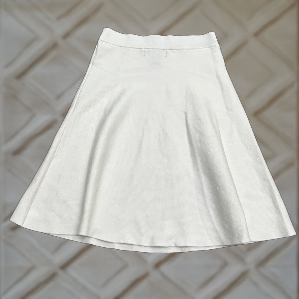 Vintage Lark + Grey Skirt Womens XL A-Line Knee Length White Knit Stretch Elastic Waist Fall Spring Summer Classic Vintage: No, Label: N/A Size 40" / US 18 - 1 Thumbnail