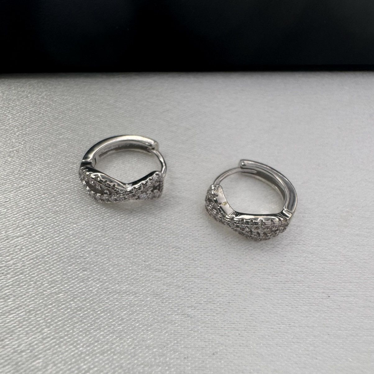Designer 13mm CZ Bow Small Silver Hoop Earrings for Women Size ONE SIZE - 2 Thumbnail