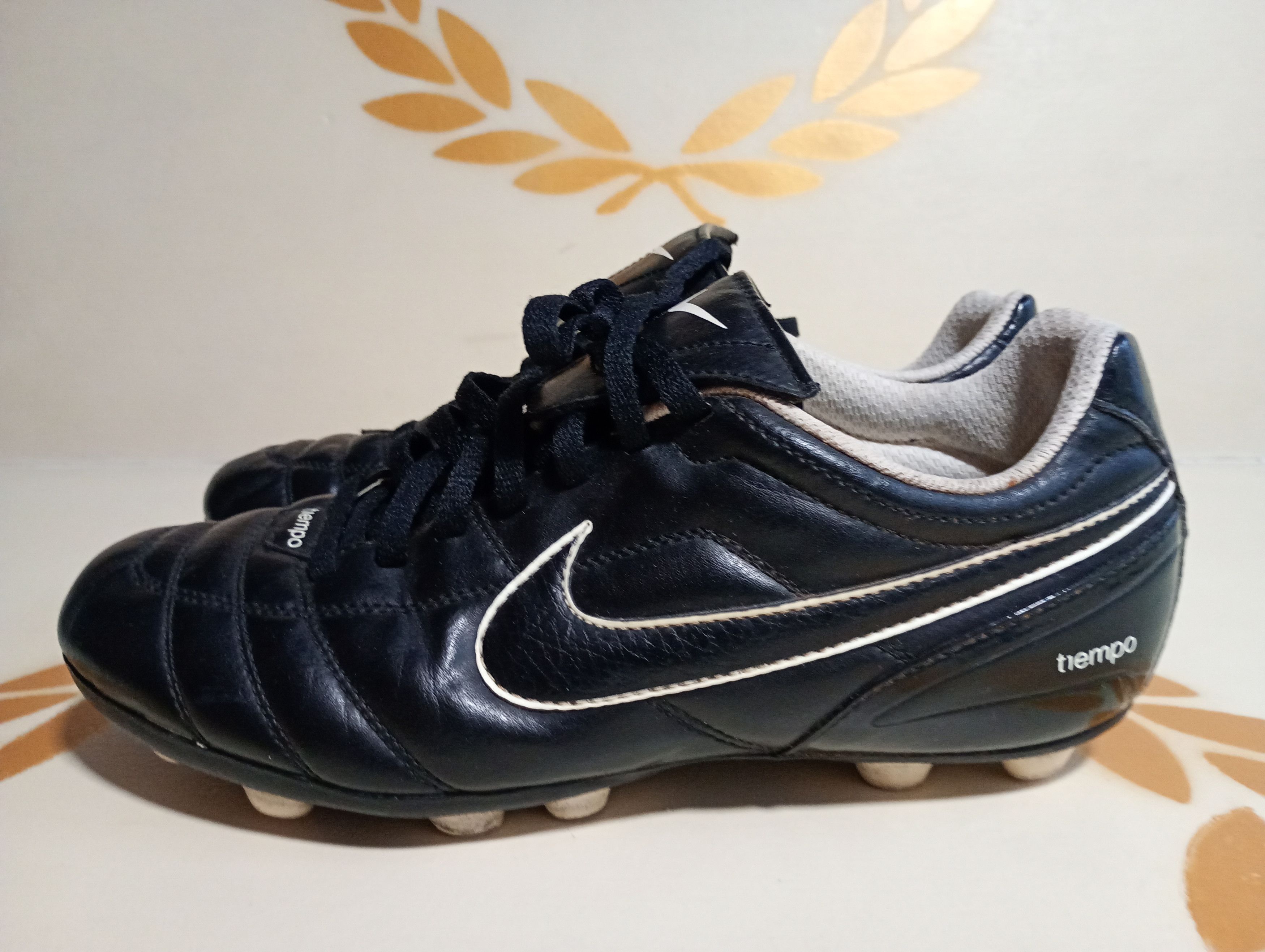 Nike 2009 Nike Tiempo Versatract Soccer Cleats Size US 8.5 Size US 8.5 / EU 41-42 - 1 Thumbnail