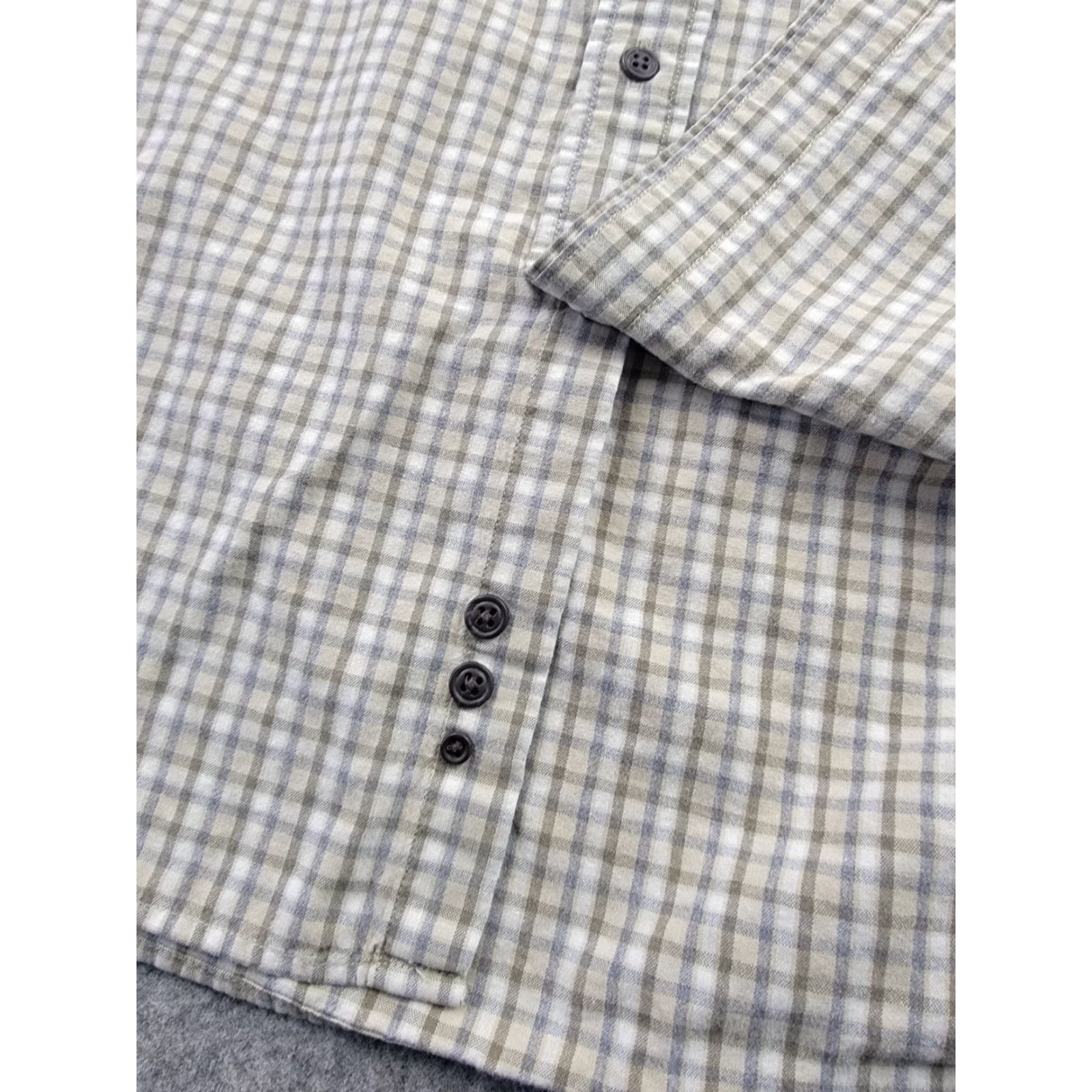 Eddie Bauer VINTAGE Eddie Bauer Shirt Mens XL Beige Blue Plaid Long Sleeve Button Down Casual Size US XL / EU 56 / 4 - 6 Thumbnail