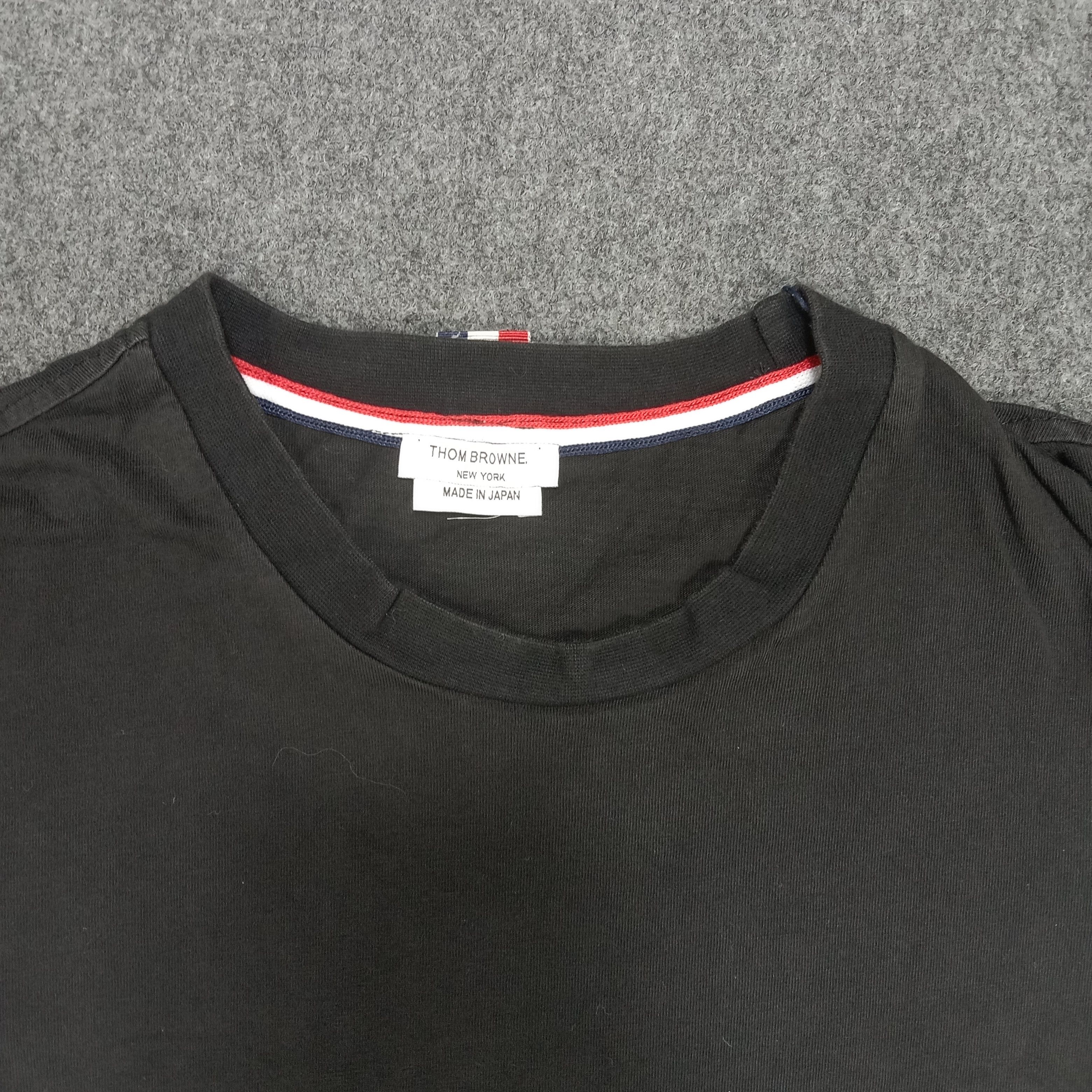 Vintage Thom Browne American Designer Tshirt Size US S / EU 44-46 / 1 - 2 Thumbnail