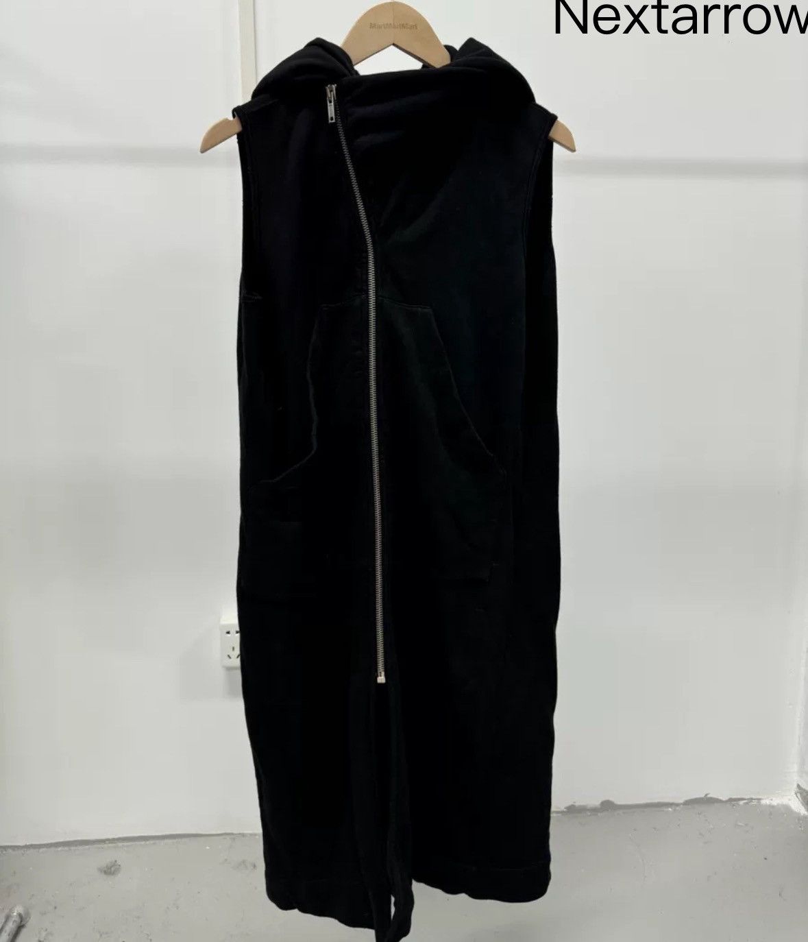 Rick Owens Rick Owens Drkshdw Wizard Shoulder Vest 2412-Nextarrow Size US S / EU 44-46 / 1 - 1 Thumbnail