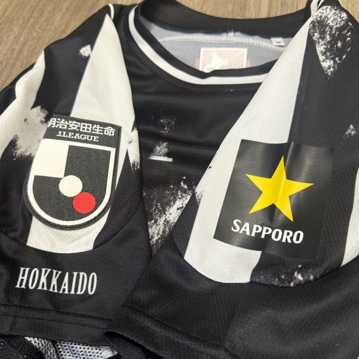 Mizuno Consadole sapporo 2023 away shirt #11 Aoki Size US M / EU 48-50 / 2 - 5 Thumbnail