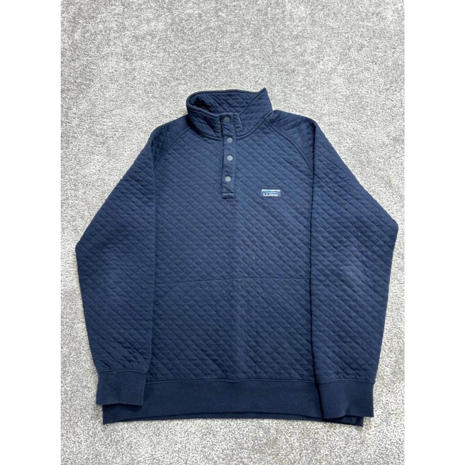 Vintage L.L. Bean Sweatshirt Mens XL Blue Quilted Logo Raglan Sleeve 1/4 Snap Henley Pocket Easy Care 90s Outdoor Classic Modern Mens Size US XL / EU 56 / 4 - 2 Thumbnail