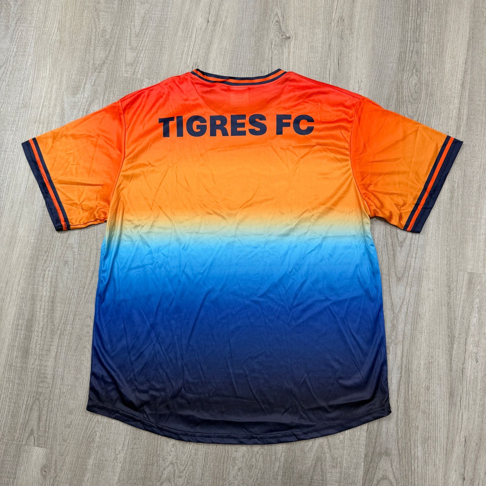 MLB Detroit Tigers Baseball Soccer Jersey XL Tigres FC Futbol Size US XL / EU 56 / 4 - 4 Thumbnail