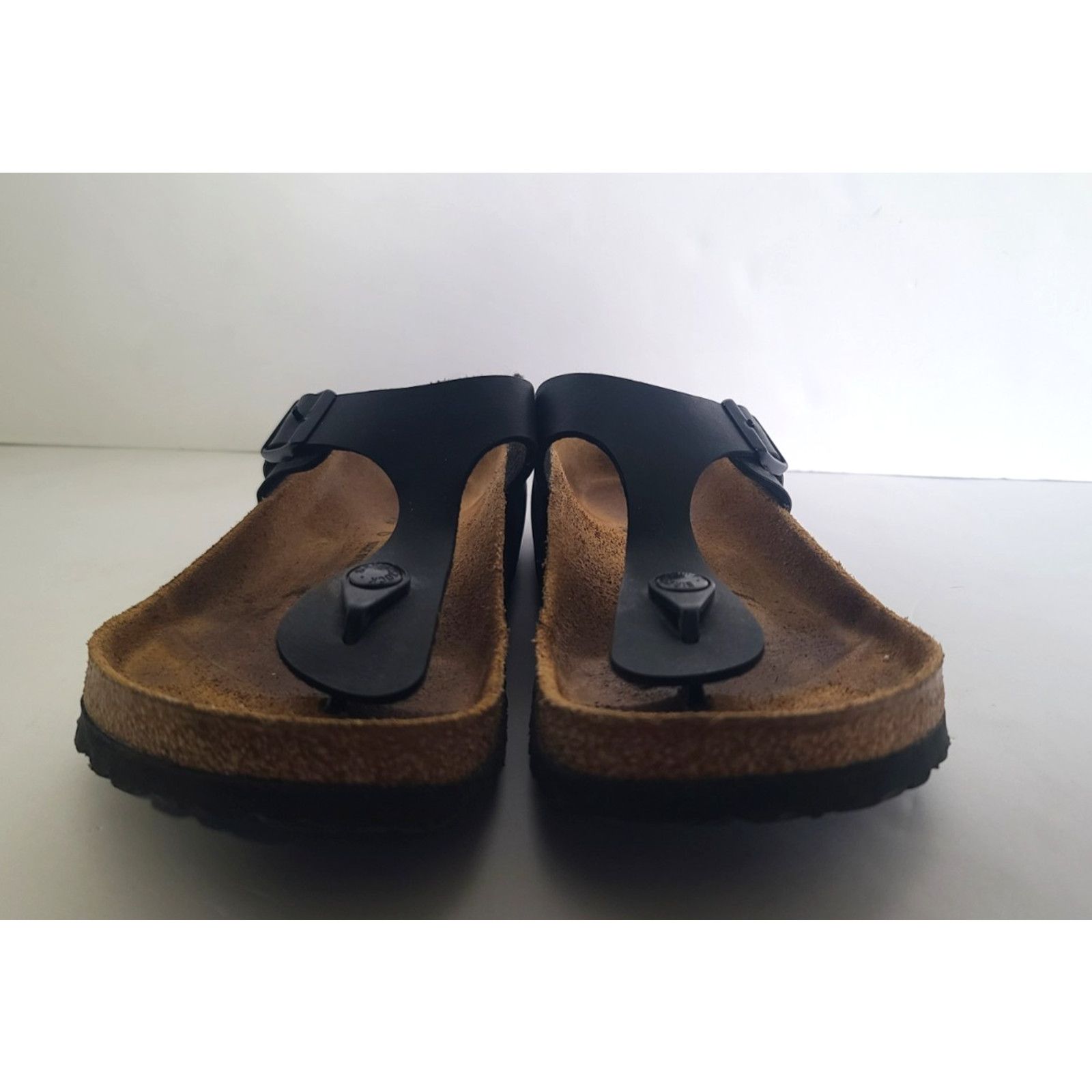 Birkenstock Birkenstock Womens Black Leather Gizeh Sandal EUR 38 US 7 Size US 7 / IT 37 - 4 Thumbnail