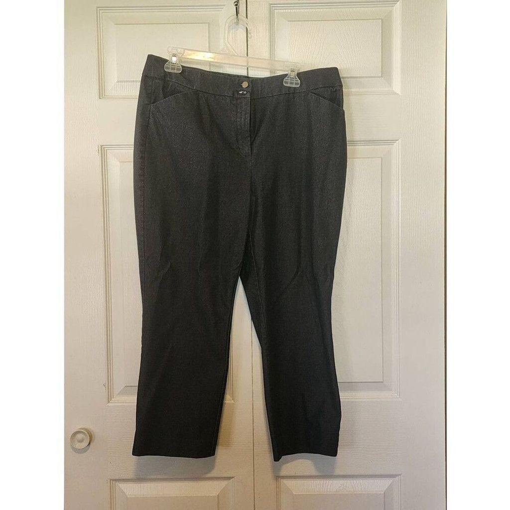 Chicos Chico's Denim Cropped Jeans Size 30" / US 8 / IT 44 - 1 Thumbnail