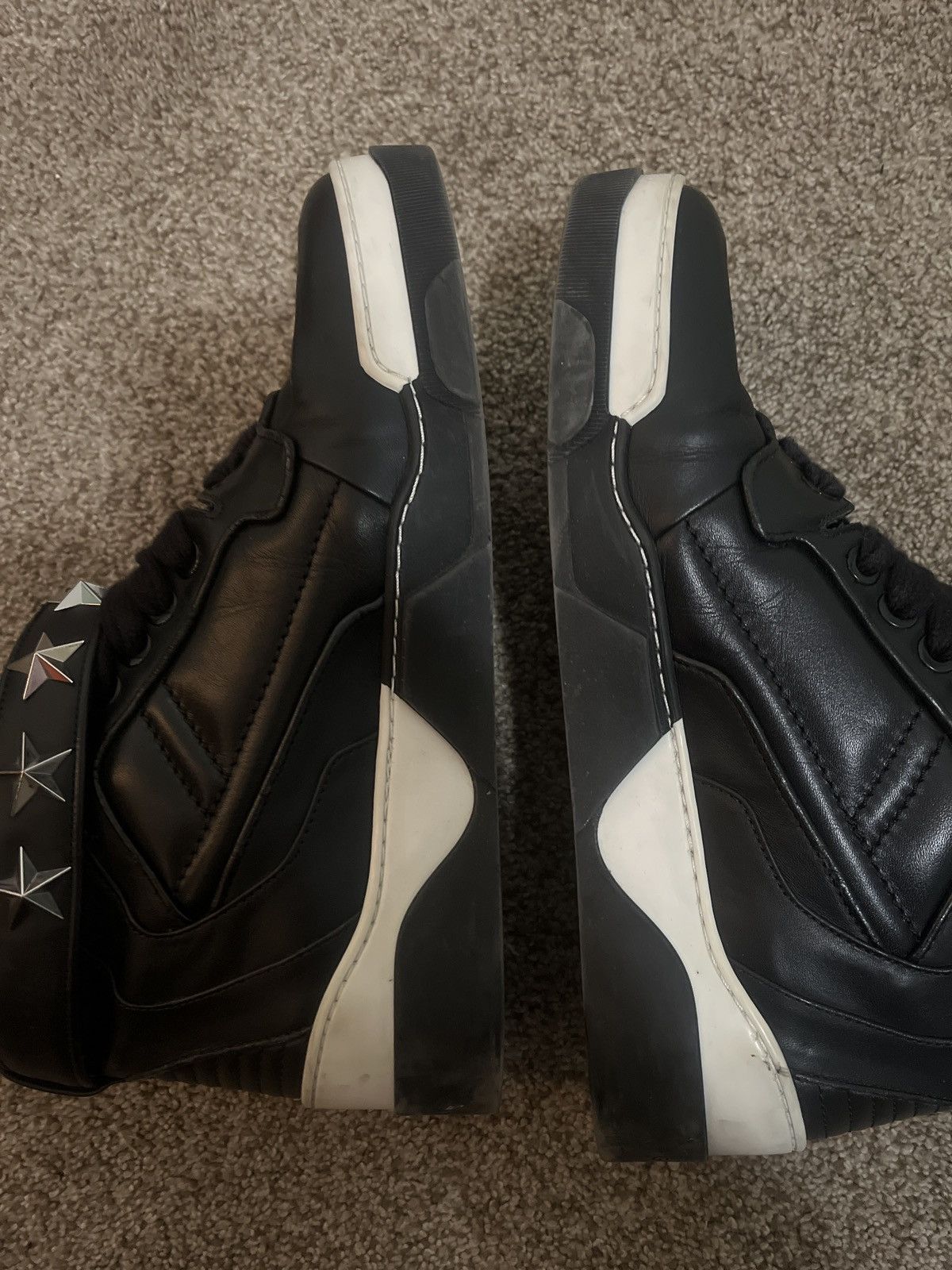Givenchy Givenchy Star Tyson Hi Top Sneaker Size US 9 / EU 42 - 7 Thumbnail