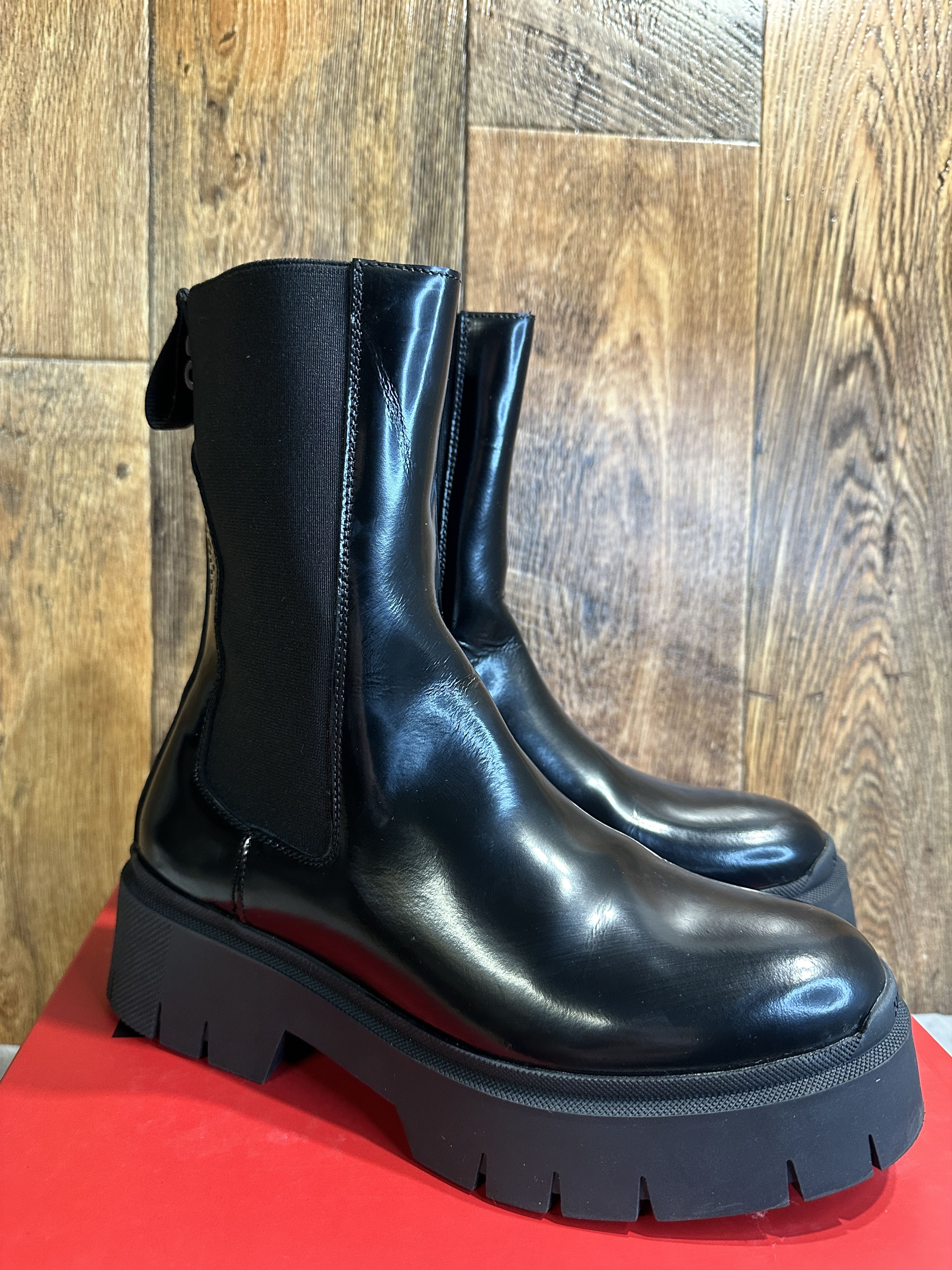 image of Hugo Boss Kris Chboo-Bo Shoes in Black, Women's (Size 9)