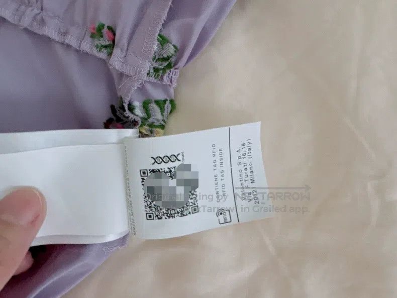 Valentino 320 Size XS / US 0-2 / IT 36-38 - 8 Thumbnail