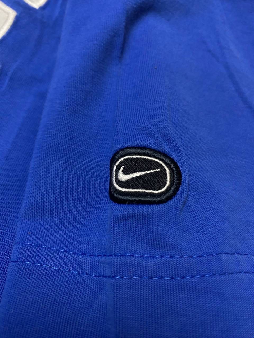 Nike × Vintage Vintage Y2k Nike Big Logo T-Shirt Tee 2000s Size US M / EU 48-50 / 2 - 5 Thumbnail