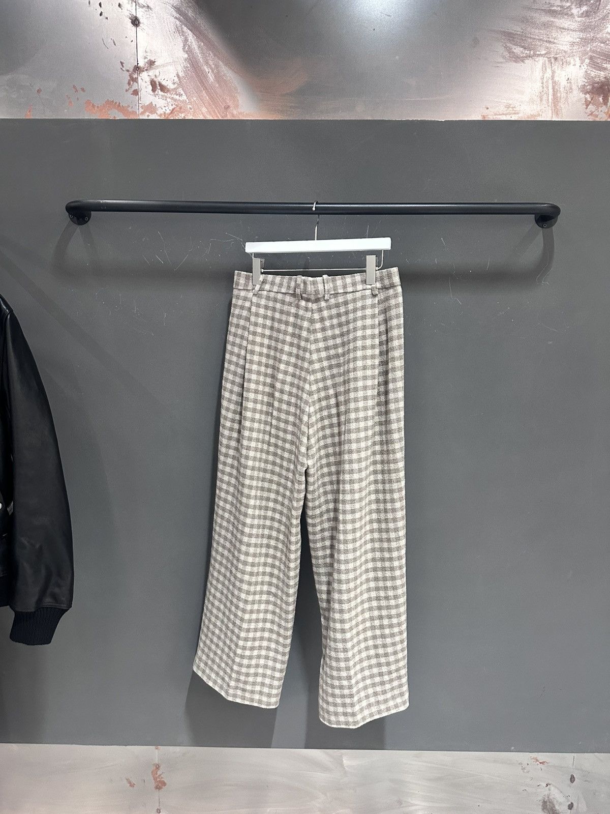 Hed Mayner Hed mayner medium Beige pants Size US 32 / EU 48 - 2 Thumbnail