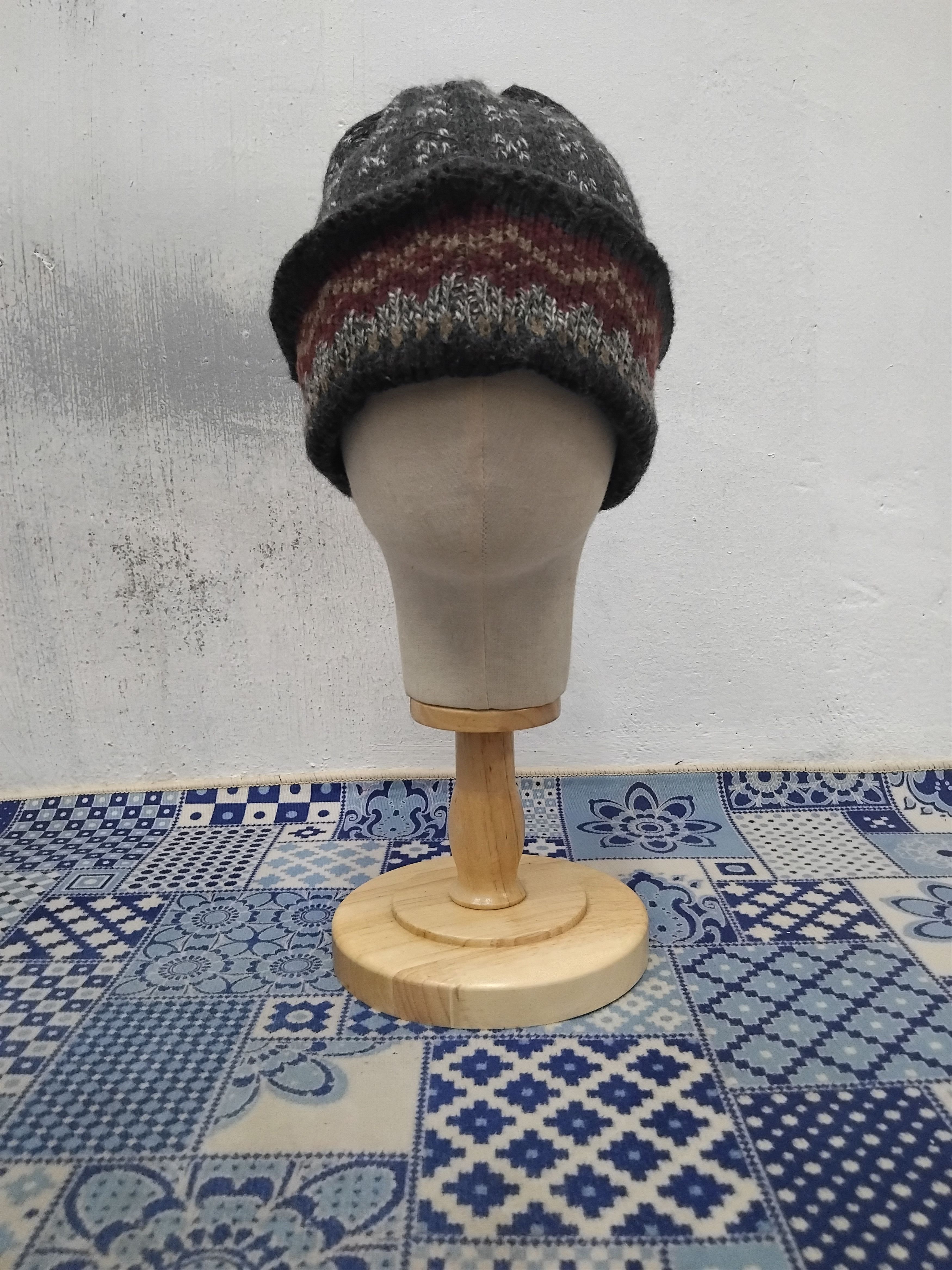 Japanese Brand 💥Seger grey abstract beanie Size ONE SIZE - 4 Thumbnail
