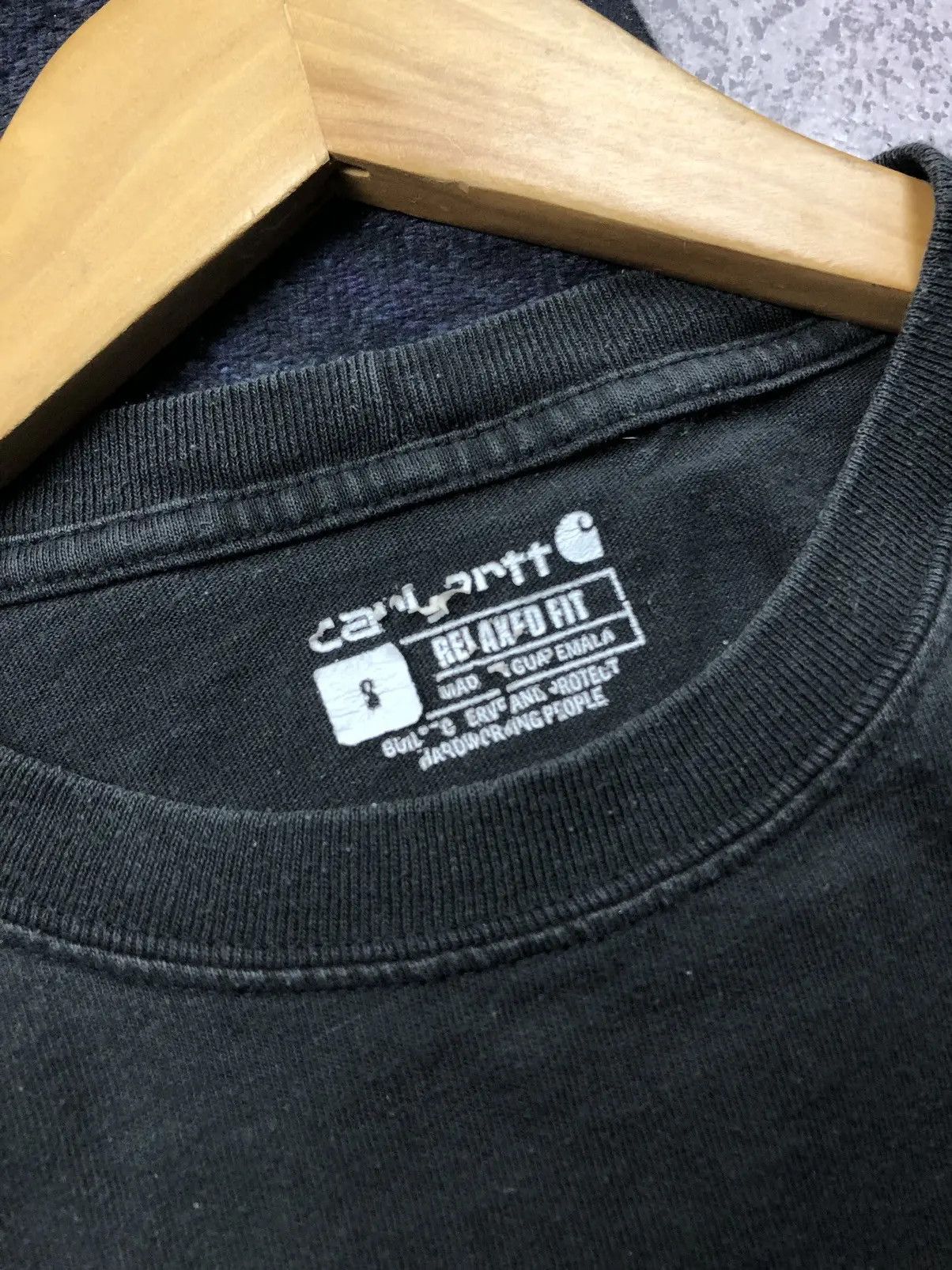 Carhartt CARHARTT Vintage Mini Logo Workwear Tshirt Streetwear Size US S / EU 44-46 / 1 - 5 Thumbnail