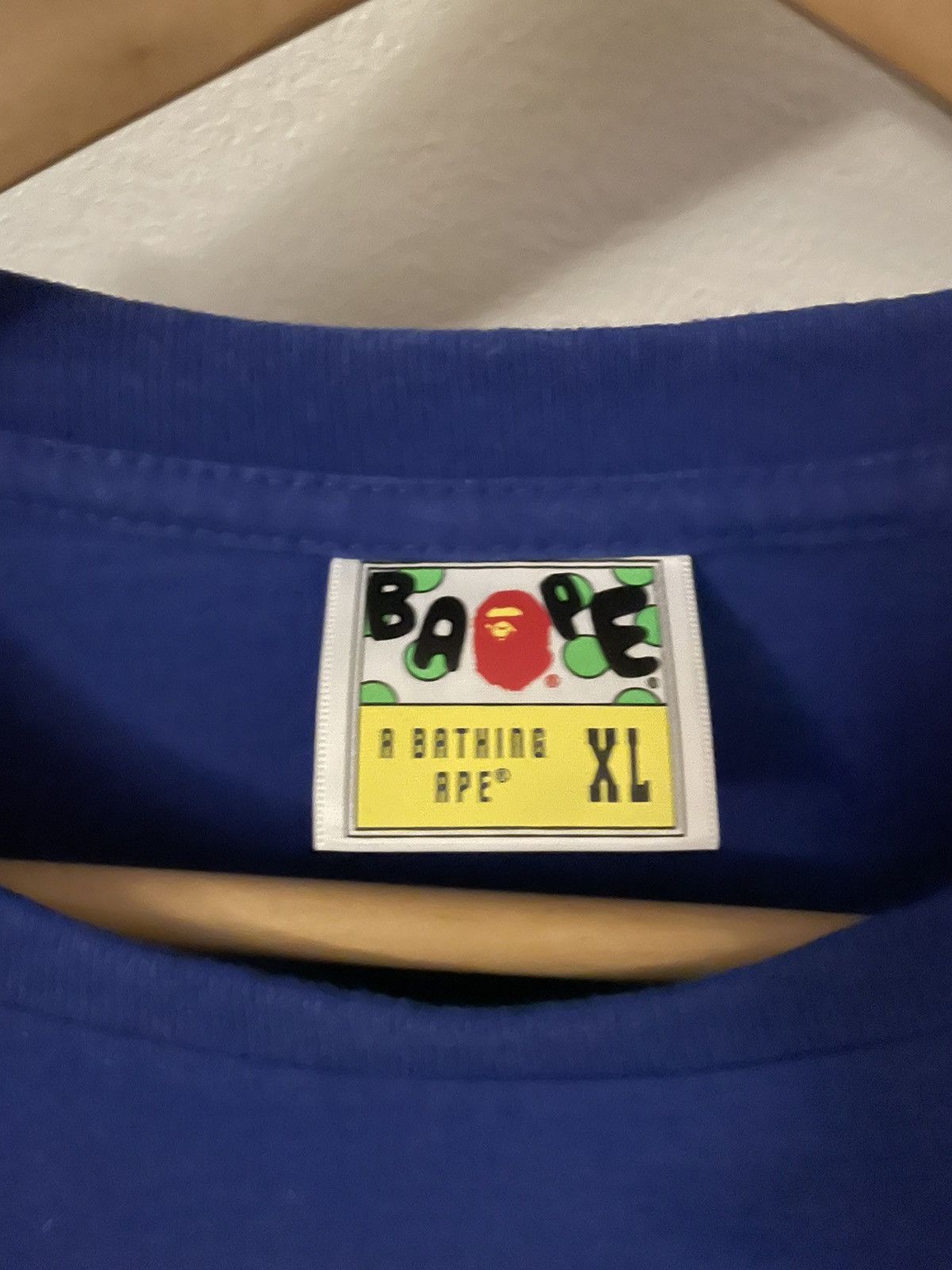 Bape T-shirt Bape store Paris Size US XL / EU 56 / 4 - 3 Thumbnail