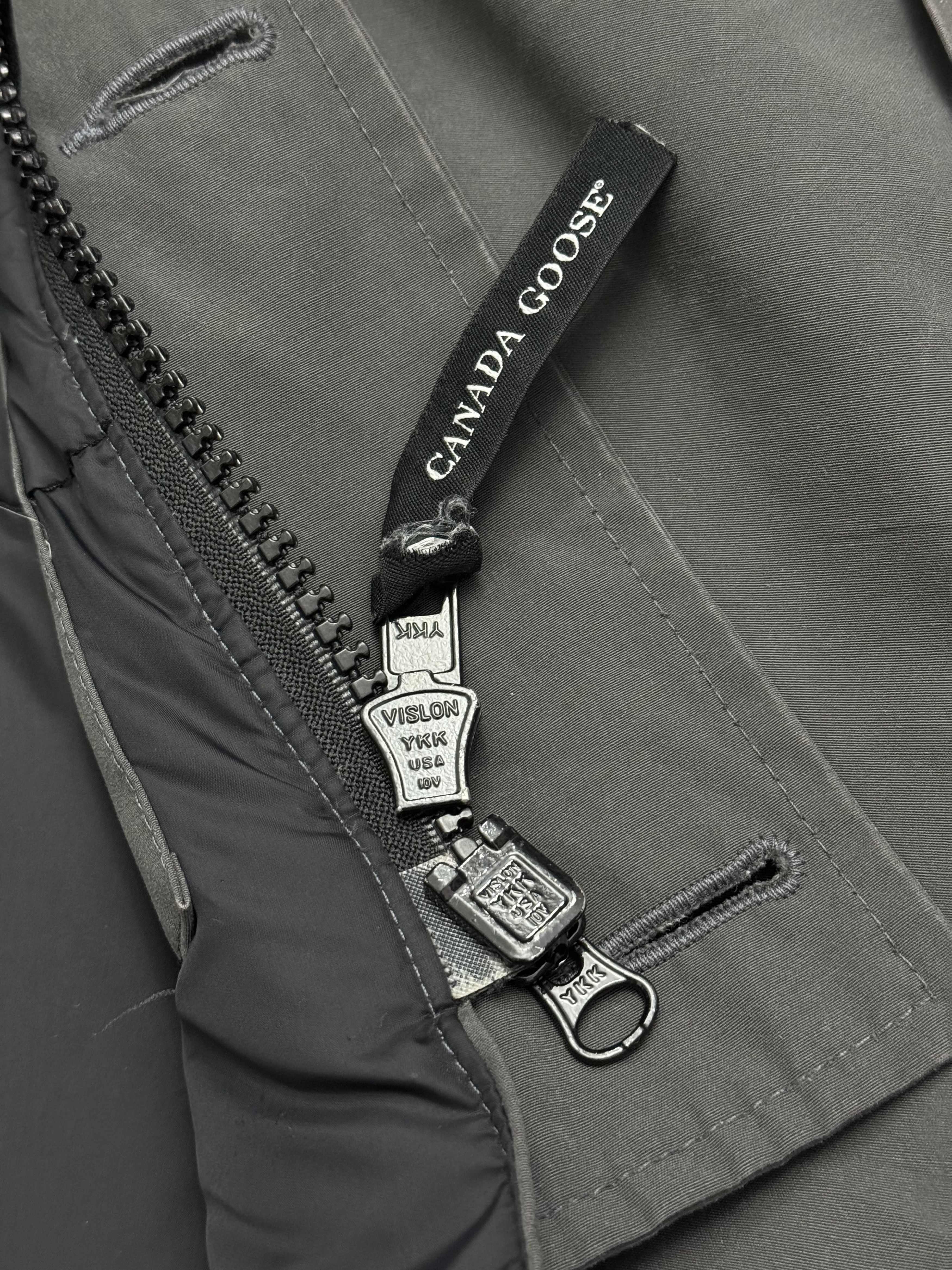 Canada Goose Chateau Parka Size US M / EU 48-50 / 2 - 9 Thumbnail
