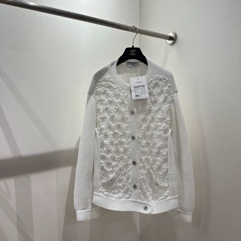 Chanel Chanel Logo button twisted single-breasted jacket Size S / US 4 / IT 40 - 1 Thumbnail