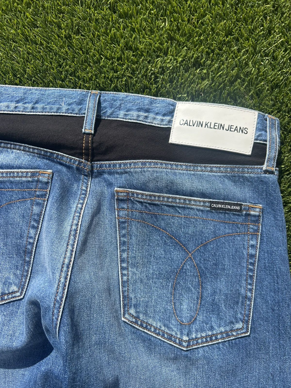 Calvin Klein Calvin Klein Color-block Slim fit Denim Jeans - 34 Size US 34 / EU 50 - 6 Thumbnail