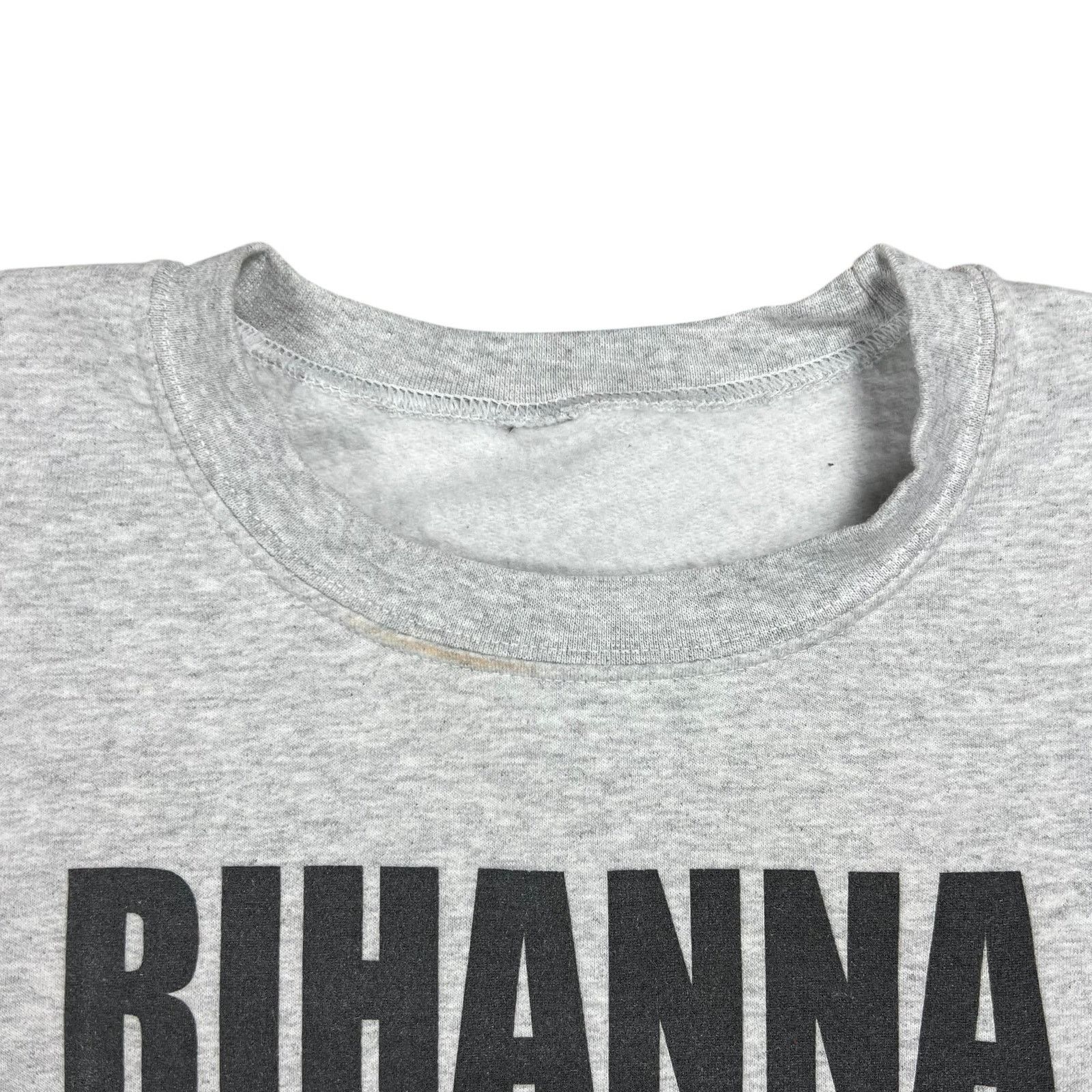 Band Tees × Rihanna Y2K RIHANNA CONCERT SUPER BOWL HALFTIME SHOW crewneck Size US XL / EU 56 / 4 - 5 Thumbnail