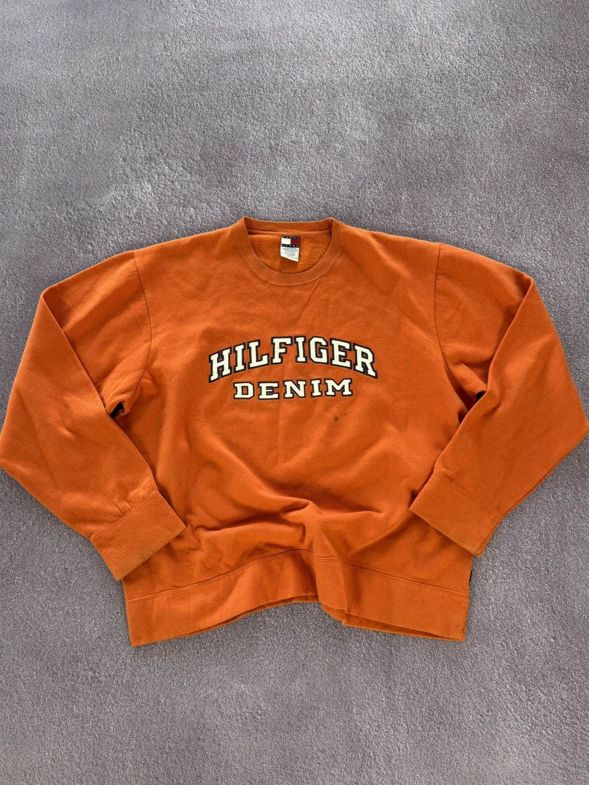 Tommy Hilfiger Tommy Hilfiger Denim Vintage Big Logo Bright Sweatshirt Size US XXL / EU 58 / 5 - 1 Thumbnail