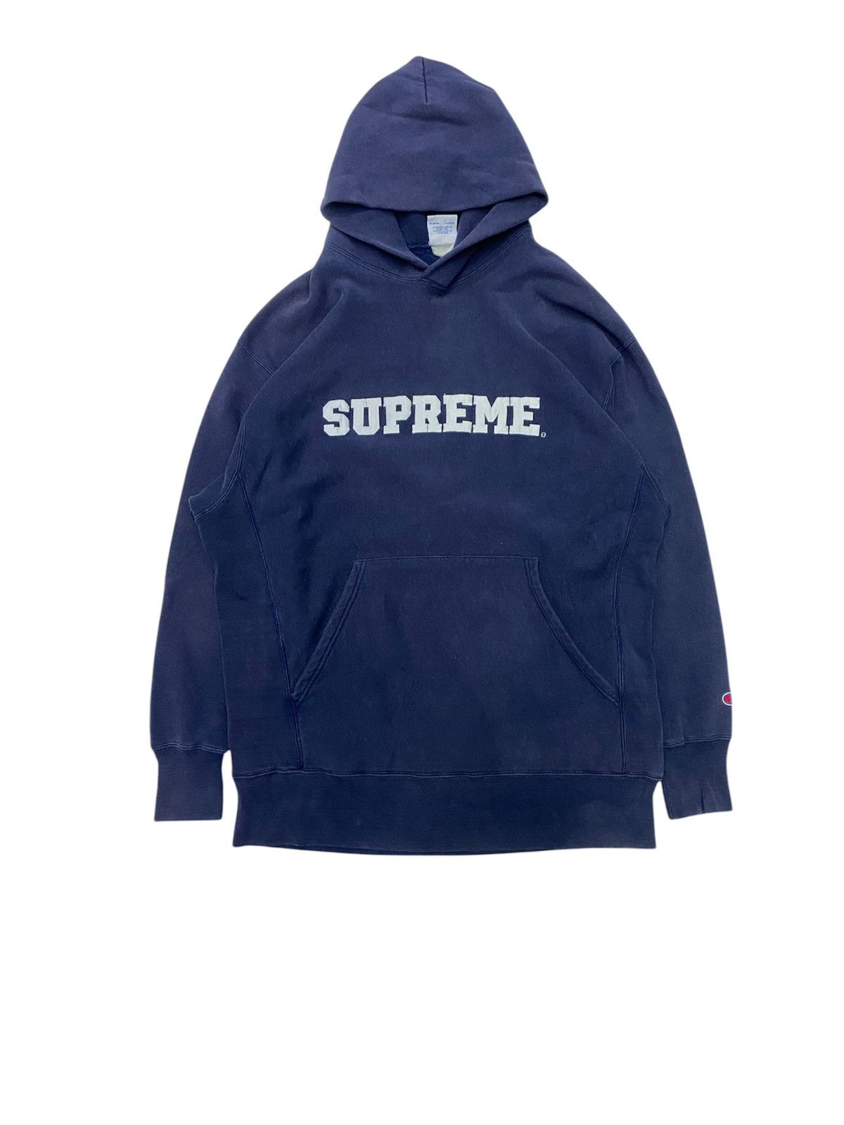 【古着】supreme champion hoodie Lサイズ　navy 古着】supreme champion hoodie Lサイズnavy