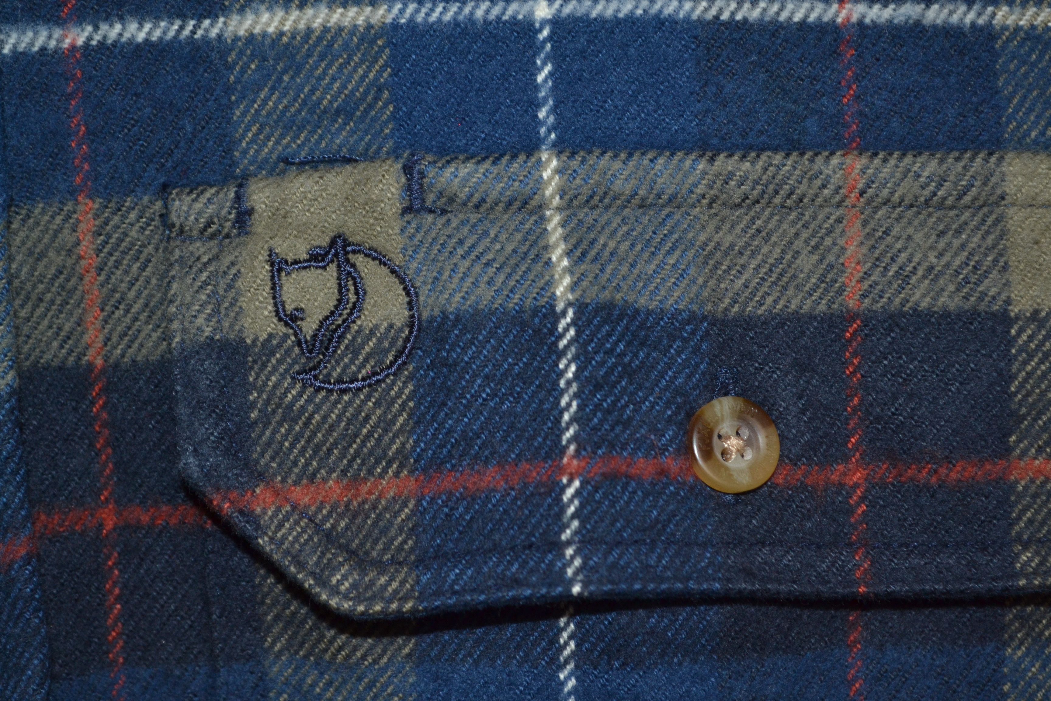 Fjallraven Fjallraven Fjall Raven Singi Heavy Flannel S Blue Shirt Size US S / EU 44-46 / 1 - 2 Thumbnail