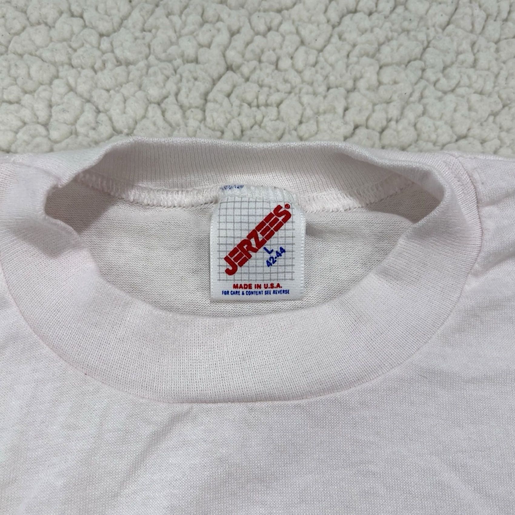 Jerzees VINTAGE Marilyn Over the Hill Ready To Roll Old Retired Single Stitch Graphic Tshirt L Size US L / EU 52-54 / 3 - 2 Thumbnail