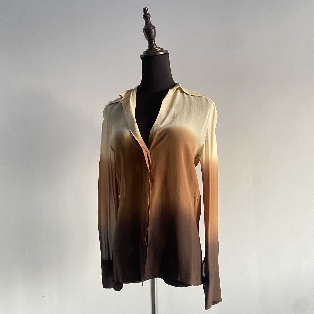 Tom Ford S/S 1997 Gucci by Tom Ford Brown Sheer Ombré Silk Button. Size US XXS / EU 40 - 1 Thumbnail