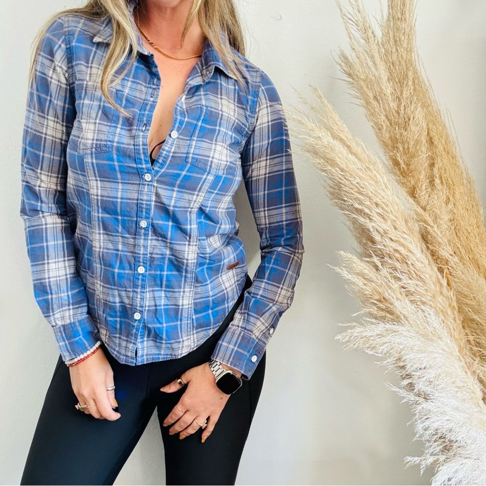 Quicksilver ROXY Blue White Grey Stripe Plaid Button Shirt Top Blouse S Size S / US 4 / IT 40 - 4 Thumbnail