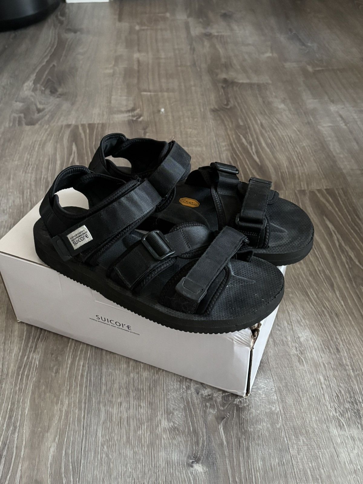 Suicoke Kisee-V- Black