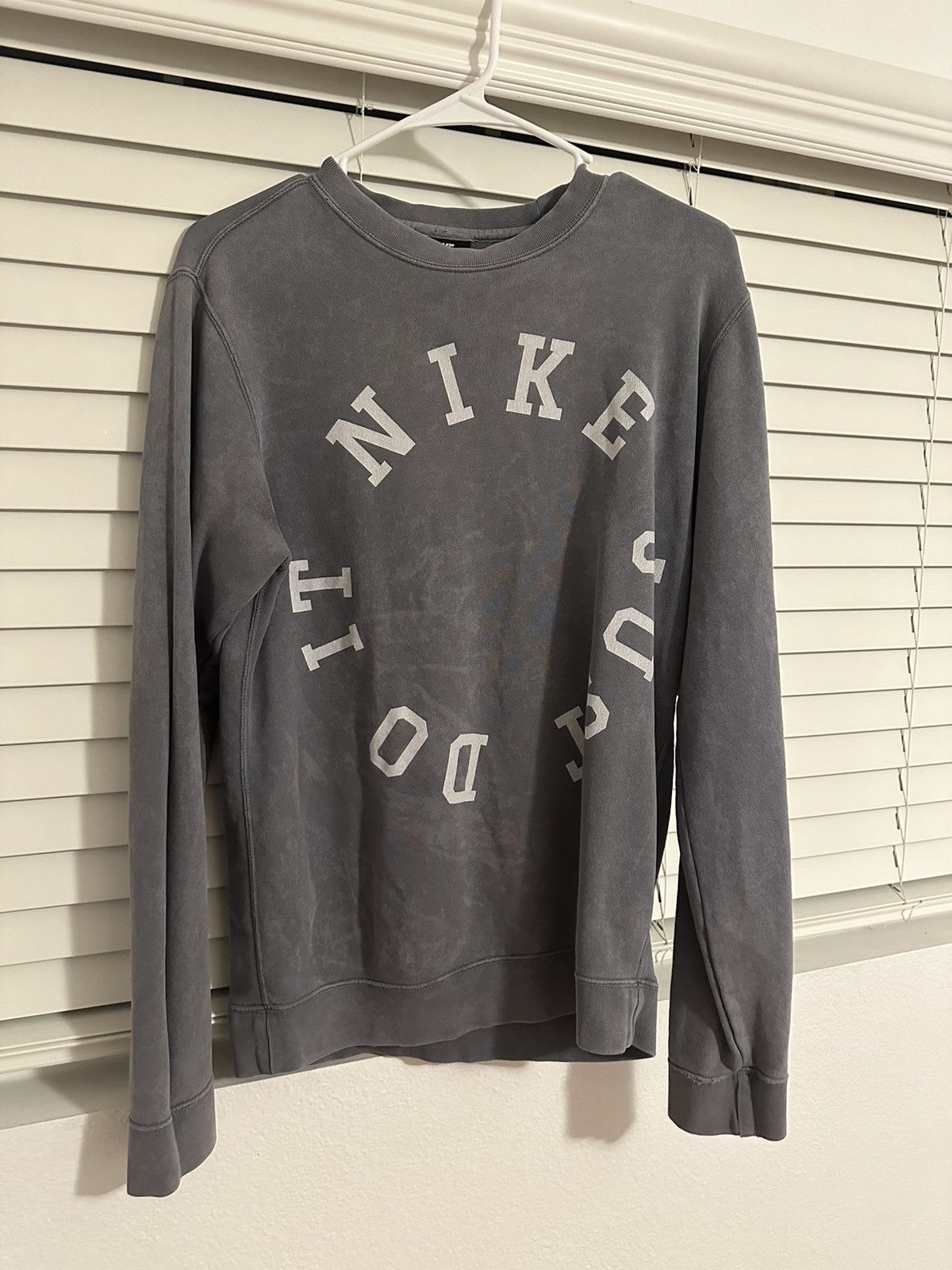Nike × Vintage Nike grey sweatshirt Size US S / EU 44-46 / 1 - 1 Thumbnail