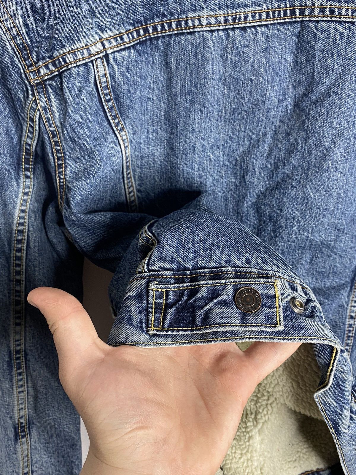 Levi's × Vintage 🔥Vintage Levi’s Denim Sherpa Jacket Size Medium 🔥 Size US M / EU 48-50 / 2 - 6 Thumbnail