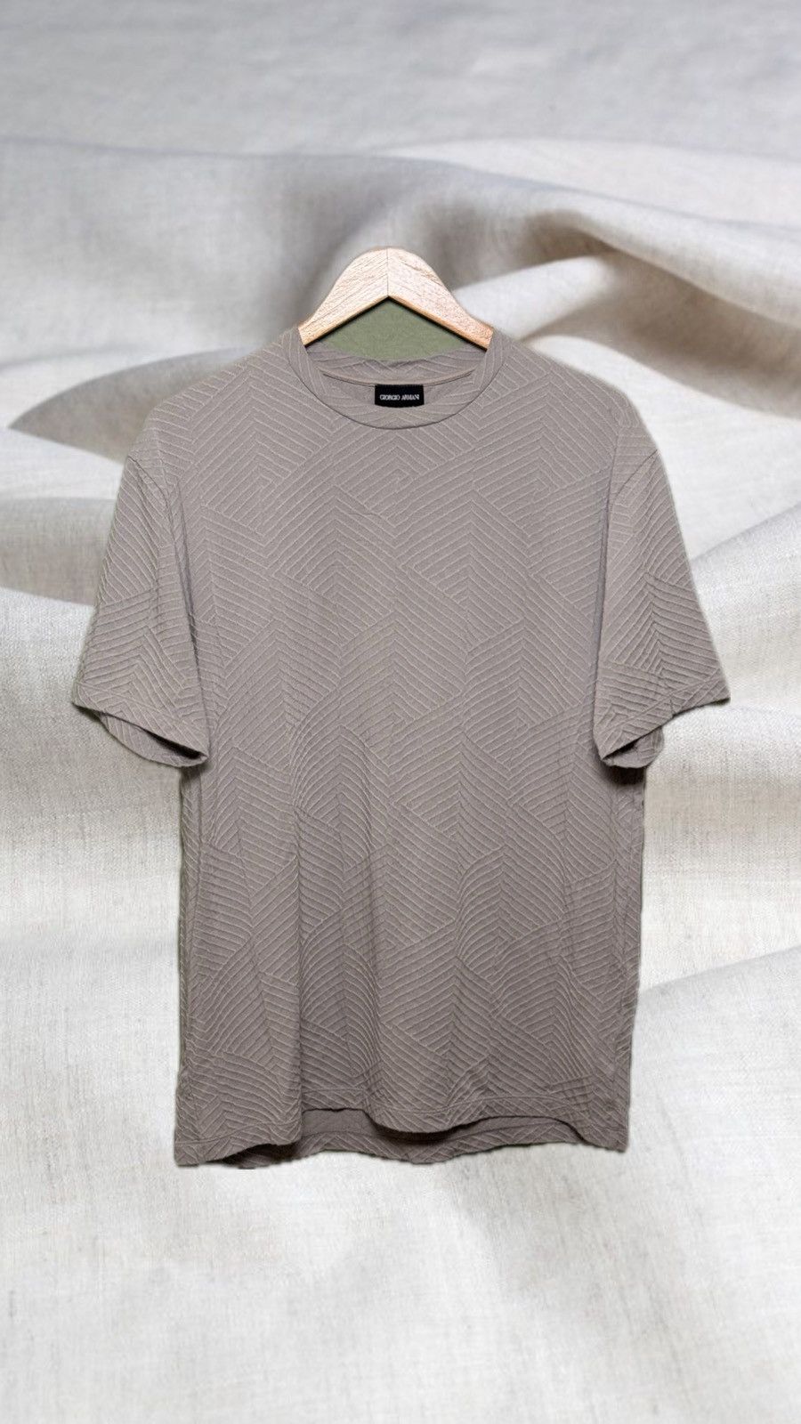 Giorgio Armani Giorgio Armani Cashmere Blend Chevron T-Shirt Size US L / EU 52-54 / 3 - 1 Thumbnail