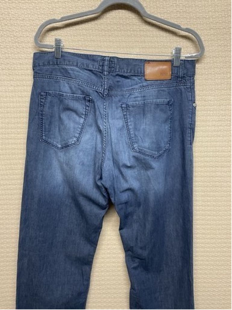 Hugo Boss Hugo Boss Maine3 Regular Fit Candiani Denim Men W34/L34 Size US 34 / EU 50 - 9 Thumbnail