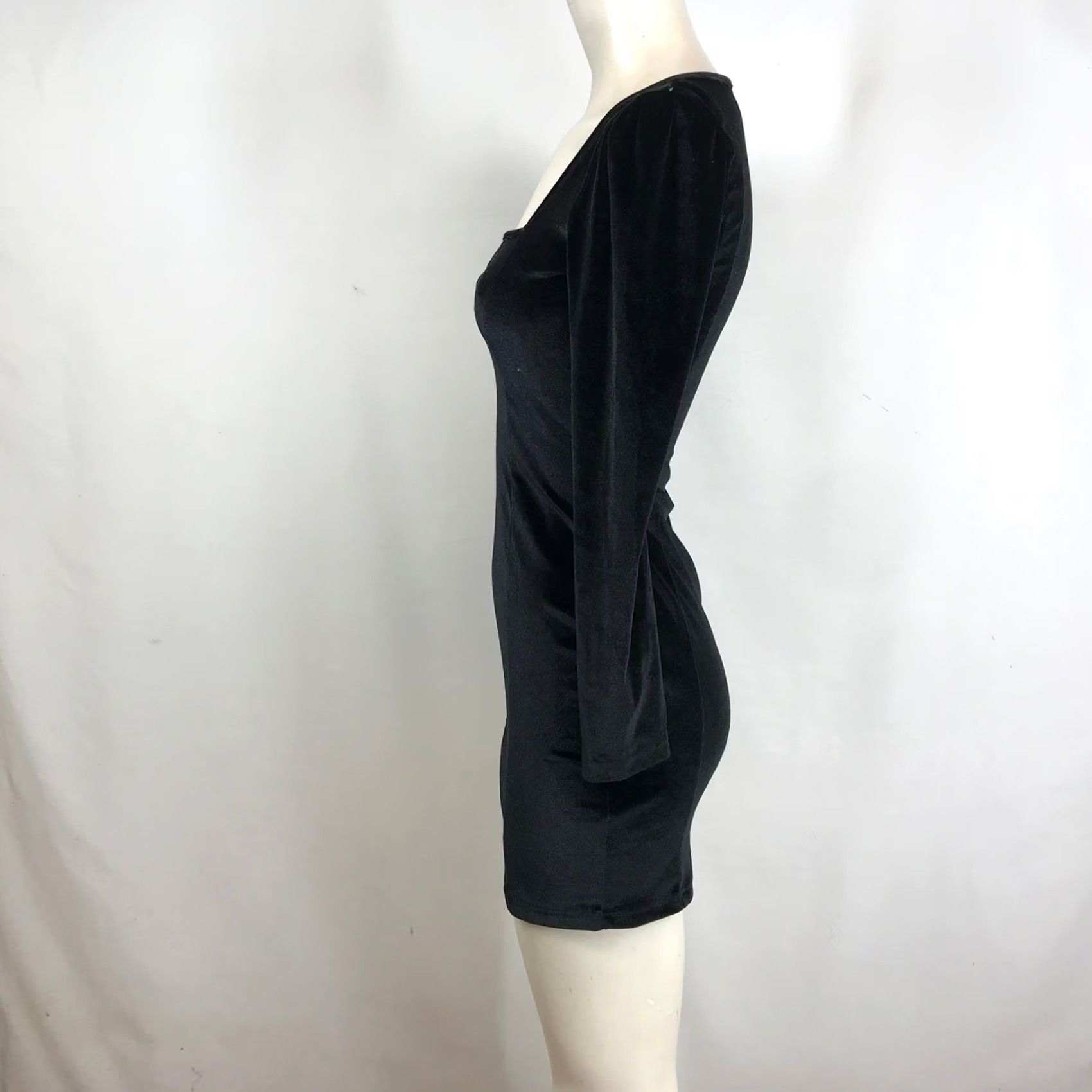 Velvet Womens Black Velvet Square Neck Long Sleeve Bodycon Mini Dress S Size S / US 4 / IT 40 - 6 Thumbnail