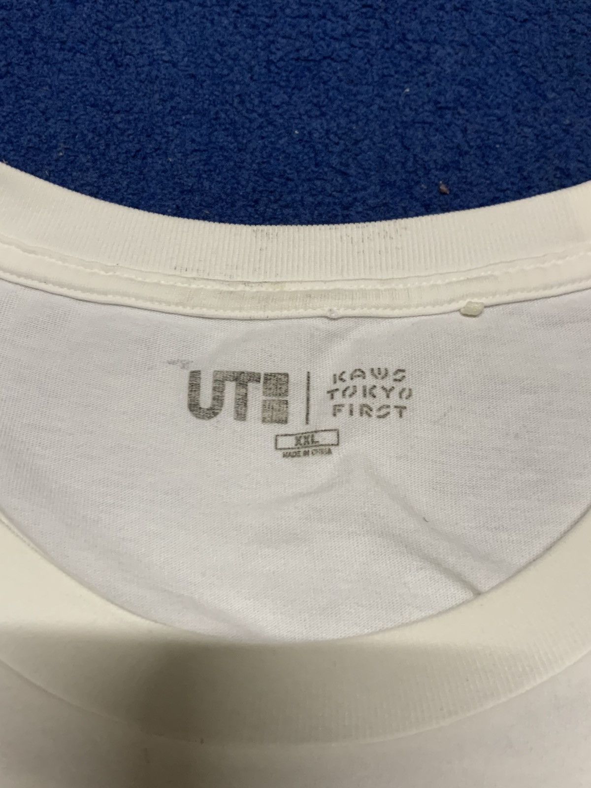 Japanese Brand UT x Kaws Tokyo First Japan Edition T-shirt Size US XXL / EU 58 / 5 - 5 Thumbnail