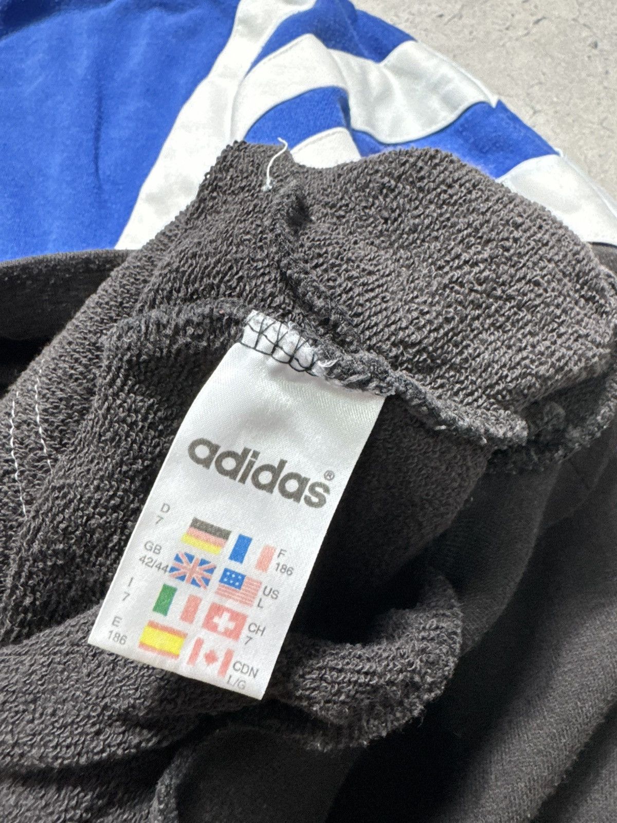 Adidas Adidas Vintage 90’s Track Suit Sweatshirt & Pants Football Size US L / EU 52-54 / 3 - 7 Thumbnail