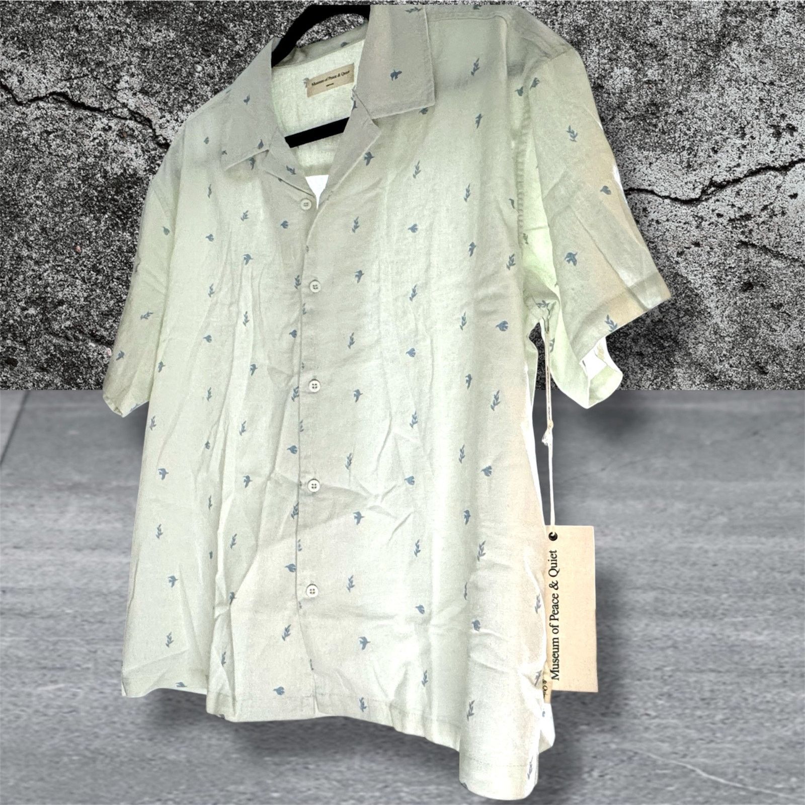 Museum of Peace & Quiet •NWT• Museum of Peace & Quiet Doves Linen Button Up • Medium Size US M / EU 48-50 / 2 - 3 Thumbnail