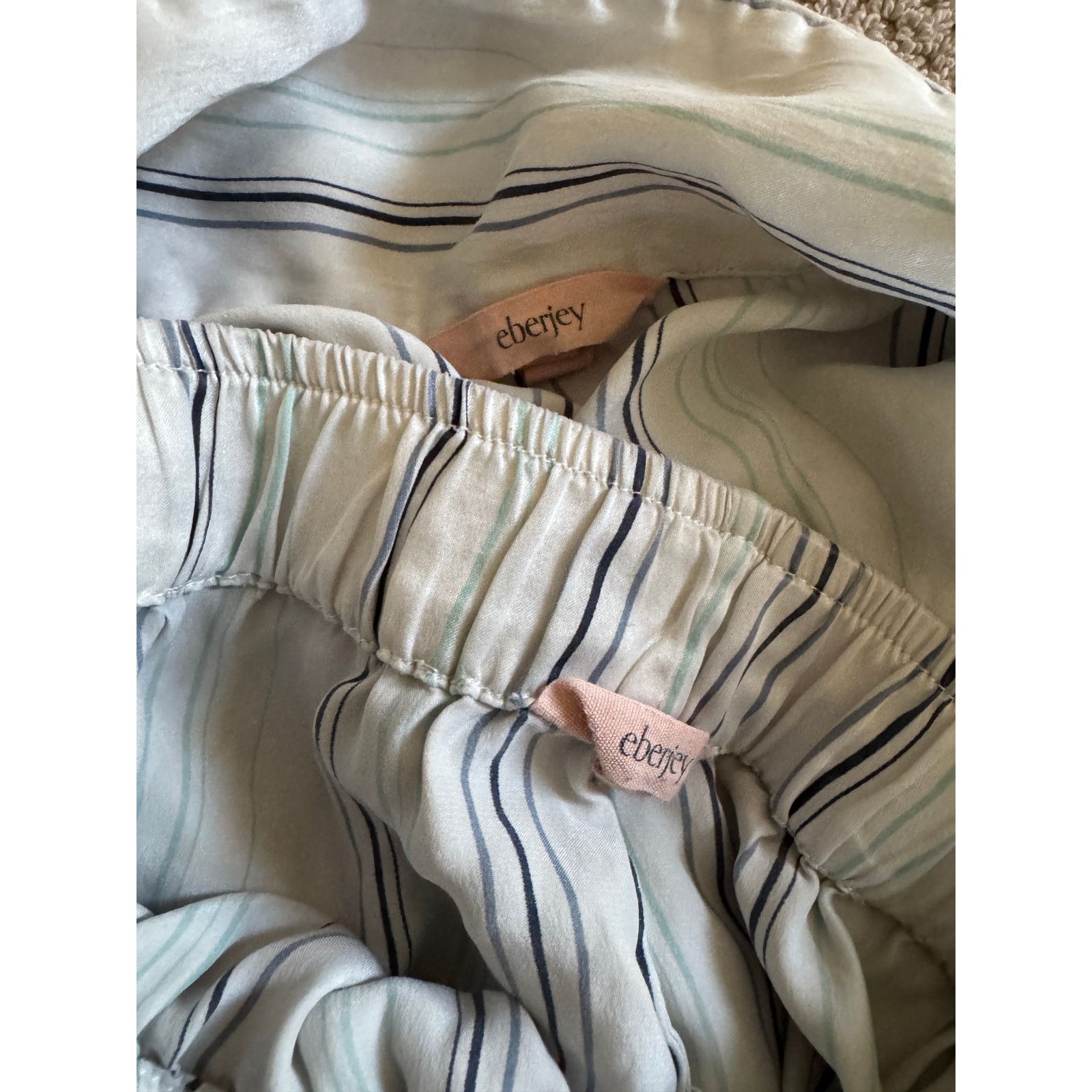 Eberjey Eberjey 100% Silk Pajamas Ladies Size Small Size ONE SIZE - 6 Thumbnail