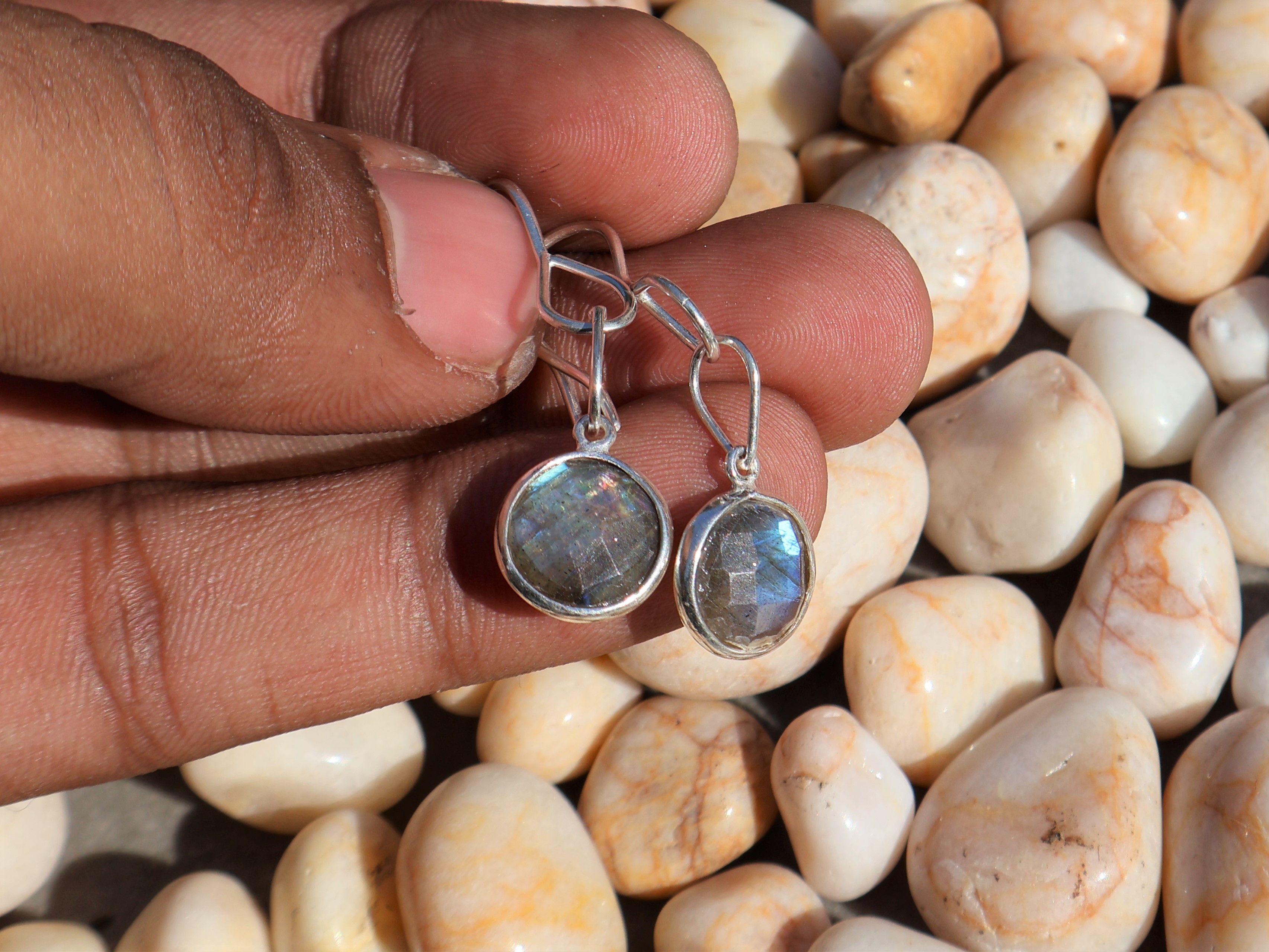 Handmade Labradorite Earring, 925 Sterling Silver Handmade Earring, Size ONE SIZE - 8 Thumbnail
