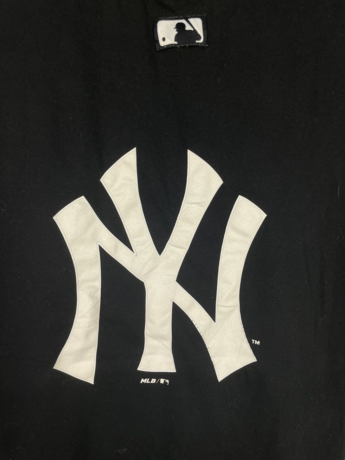 MLB × New York Yankees MLB New York Backhit Tshirt Size US M / EU 48-50 / 2 - 11 Thumbnail