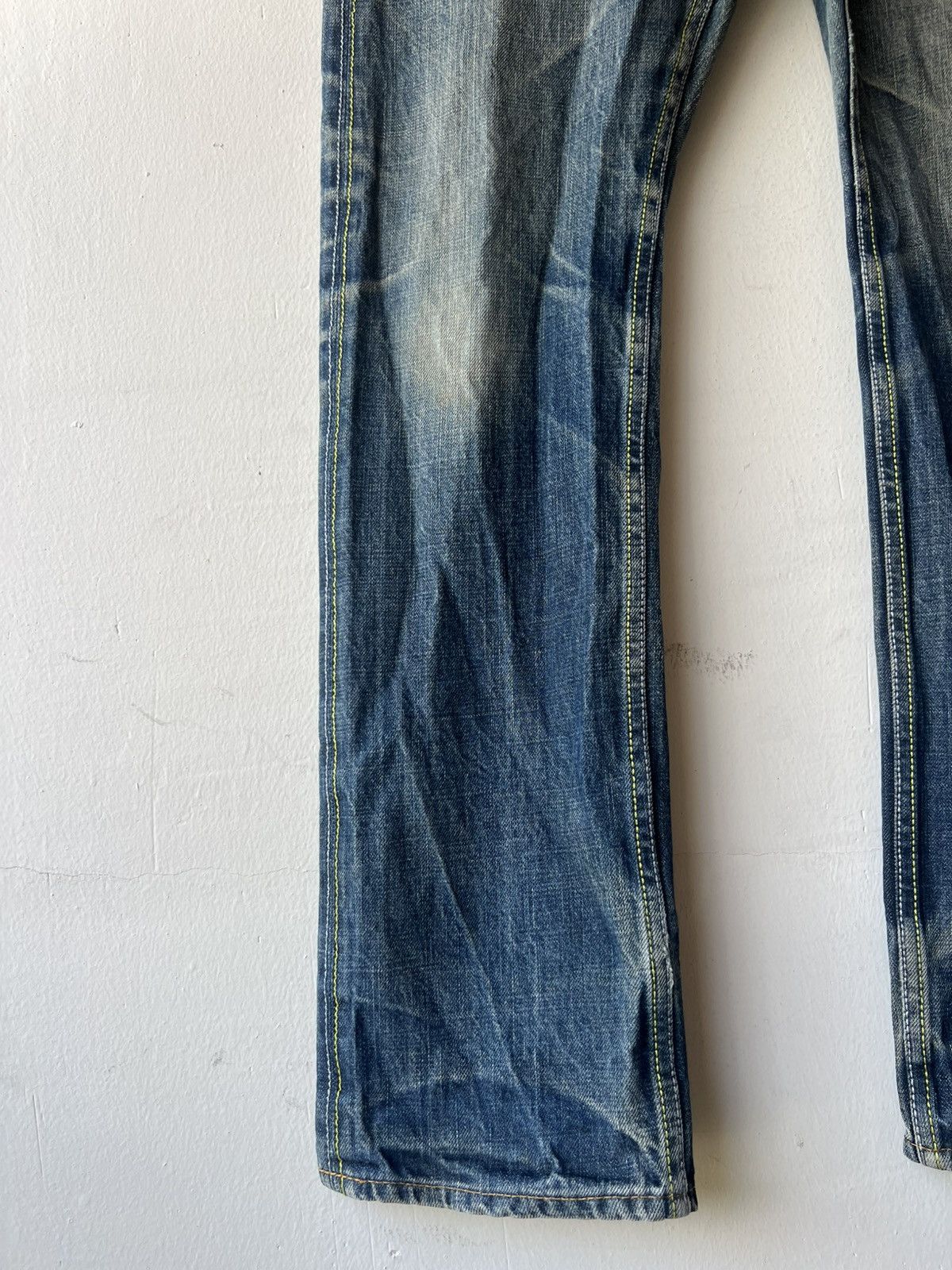 Swagger Vintage Swagger Japan Faded Dirty Mud Denim Jeans Size US 32 / EU 48 - 14 Thumbnail