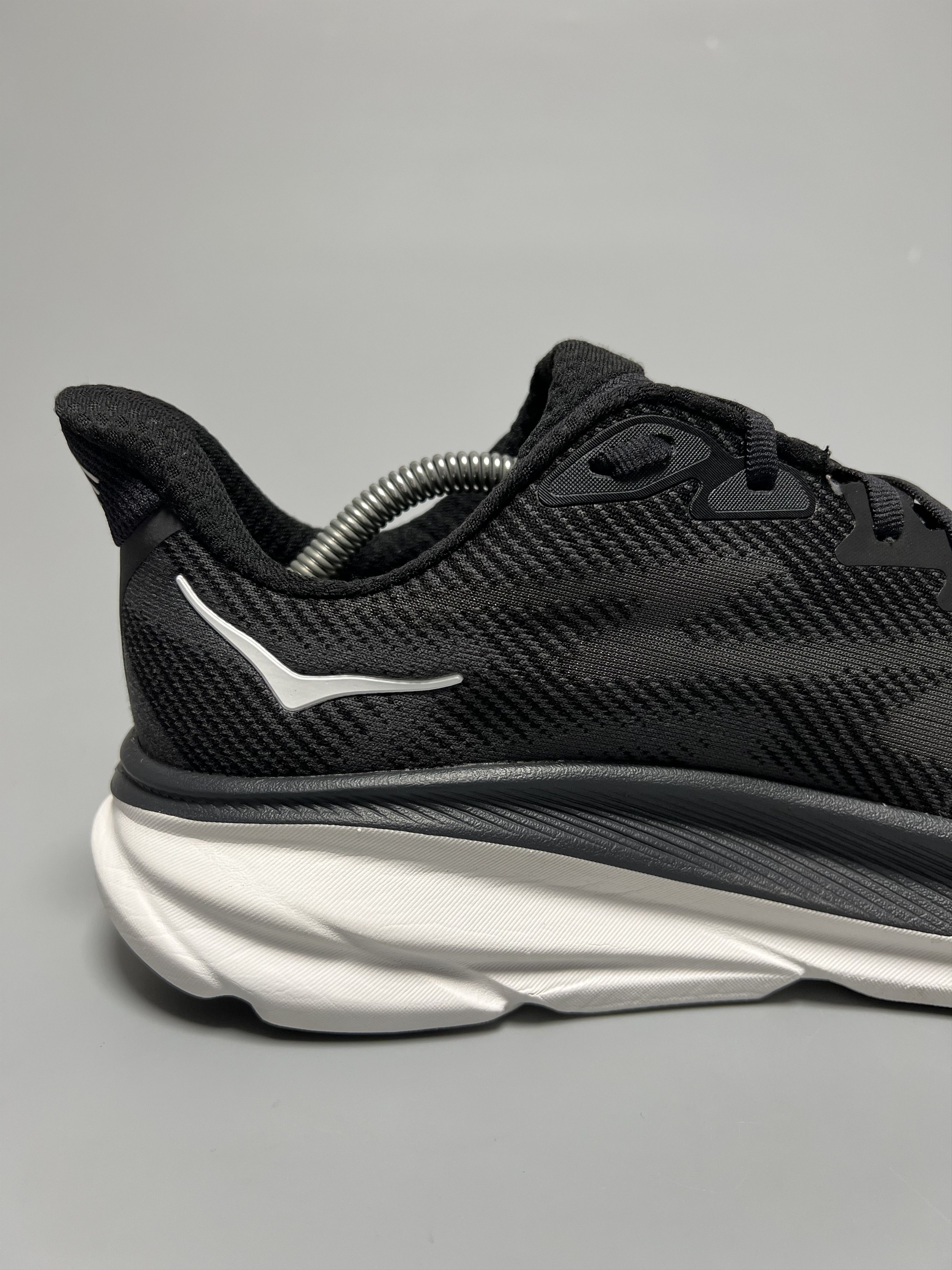 Hoka 9D Hoka One One Clifton 9 Men's Running Shoes Walking Gym Size US 9 / EU 42 - 6 Thumbnail